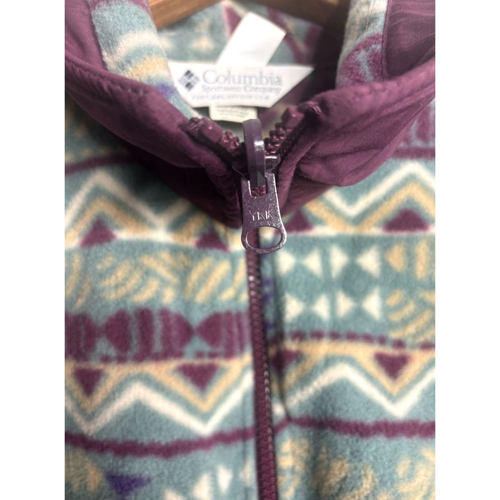 Vintage VINTAGE Columbia Aztec 1/4 Zip Sweater Womens XL Long Sleeve Pullover 4057 Size XL / US 12-14 / IT 48-50 - 4 Thumbnail
