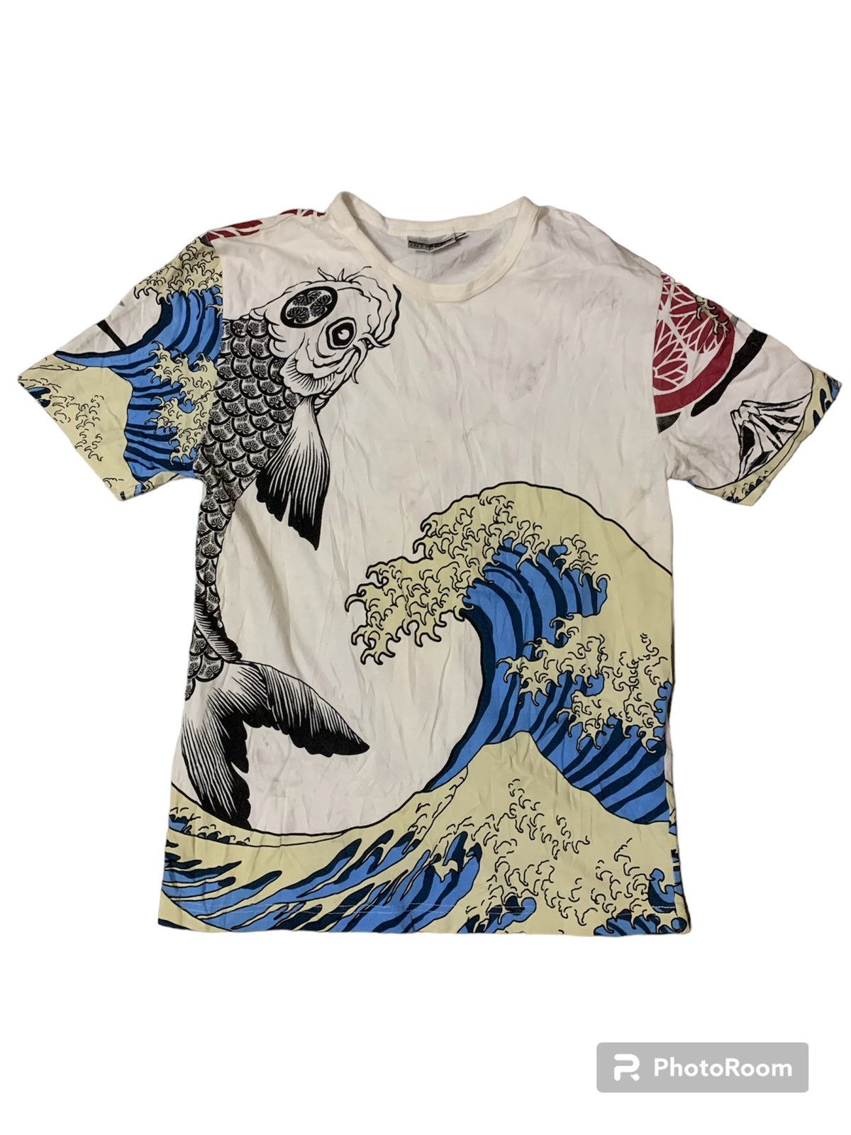 Japanese Brand Nice Graphics Overprints Koi Sukajan Tee Size US M / EU 48-50 / 2 - 2 Thumbnail