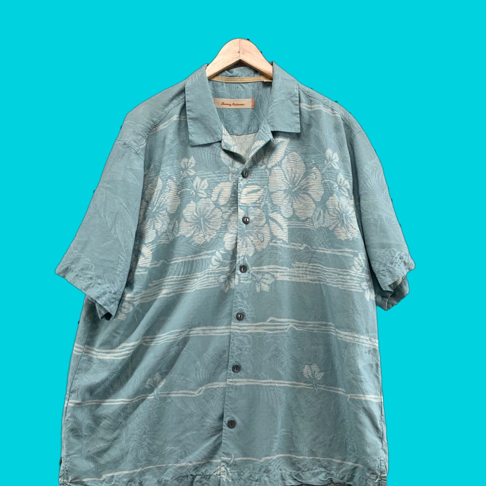 Tommy Bahama Tommy Bahama Shirt Men XL Blue Silk Floral Pattern Short Sleeve Button-Up Size US XL / EU 56 / 4 - 1 Thumbnail