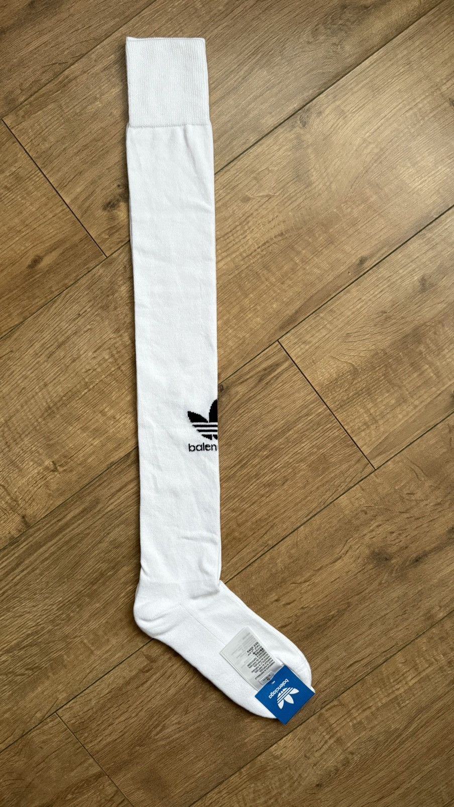 Adidas × Balenciaga Soccer Socks in White Size ONE SIZE - 1 Thumbnail