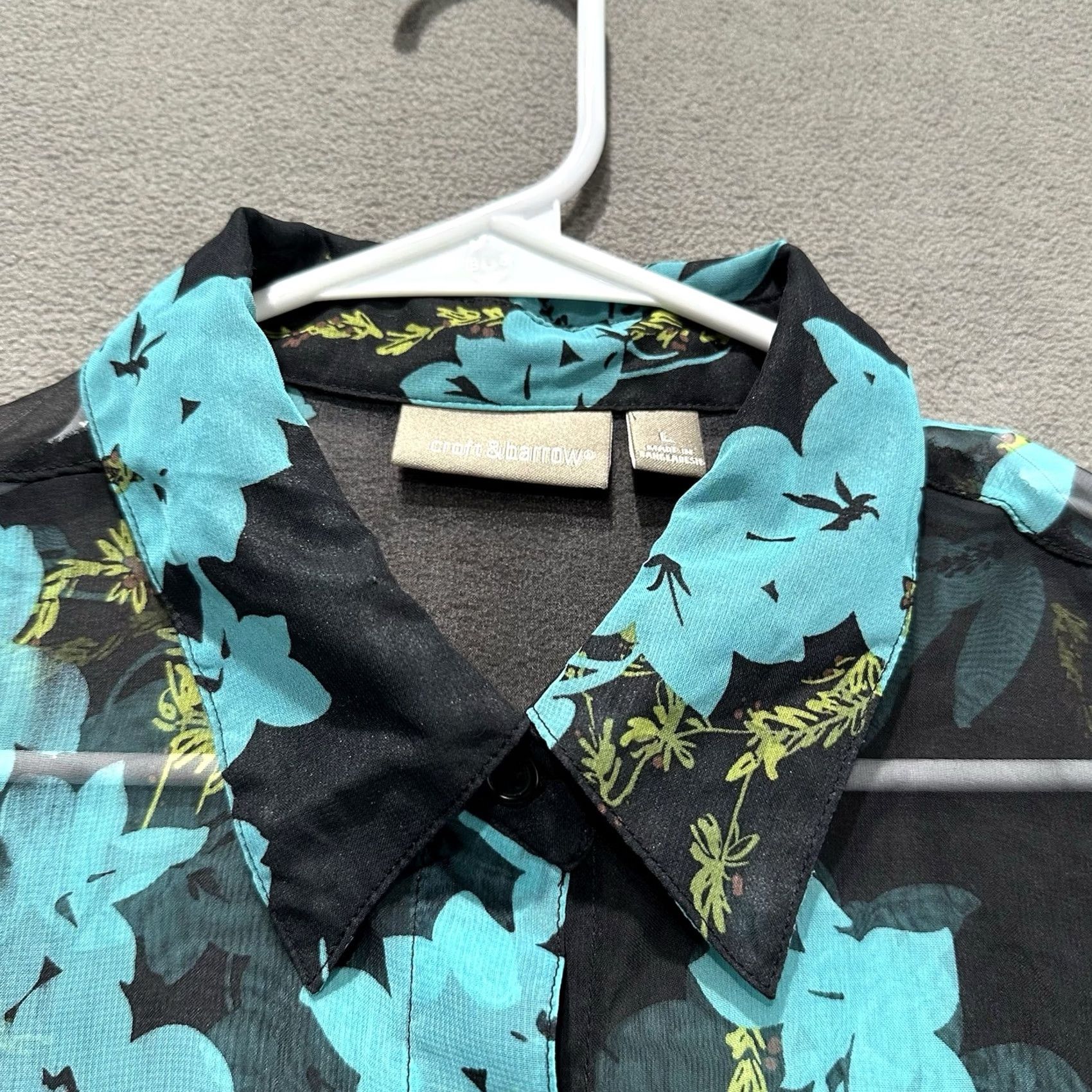 Croft & Barrow Croft and Barrow Shirt Womens Large Black Blue Floral Button Up Polyester EUC Size L / US 10 / IT 46 - 3 Thumbnail