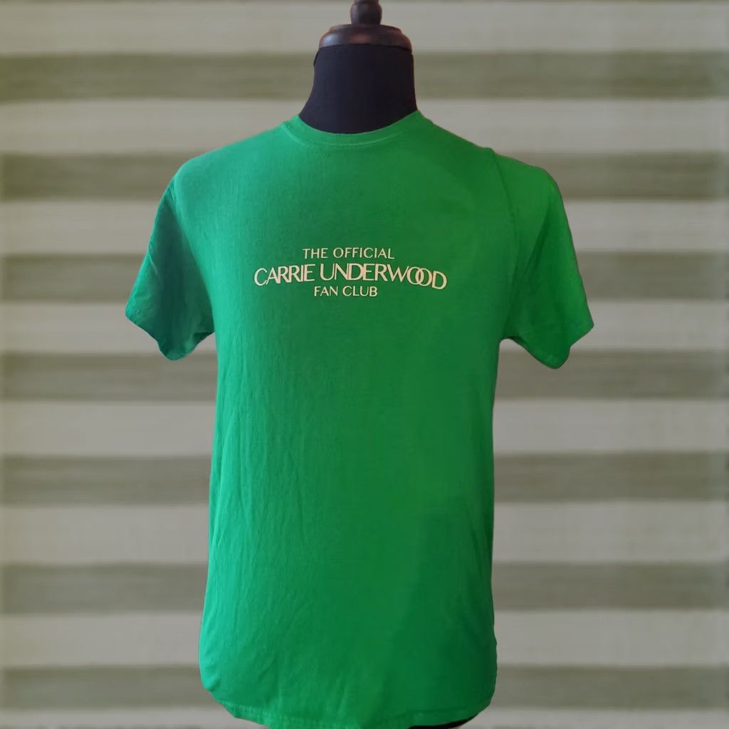 Gildan The Carrie Underwood Fan Club Shirt Green and White Medium Adult Unisex Size M / US 6-8 / IT 42-44 - 1 Preview
