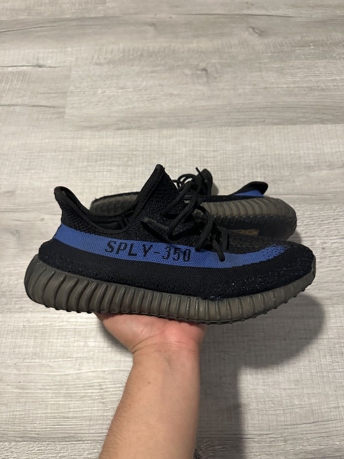 Yeezy 350 dazzling Blue