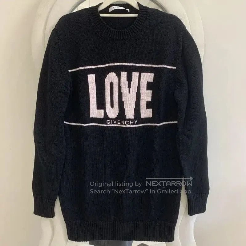 Givenchy Givenchy Black Knit Sweater with LOVE Design . Size XS / US 0-2 / IT 36-38 - 2 Thumbnail