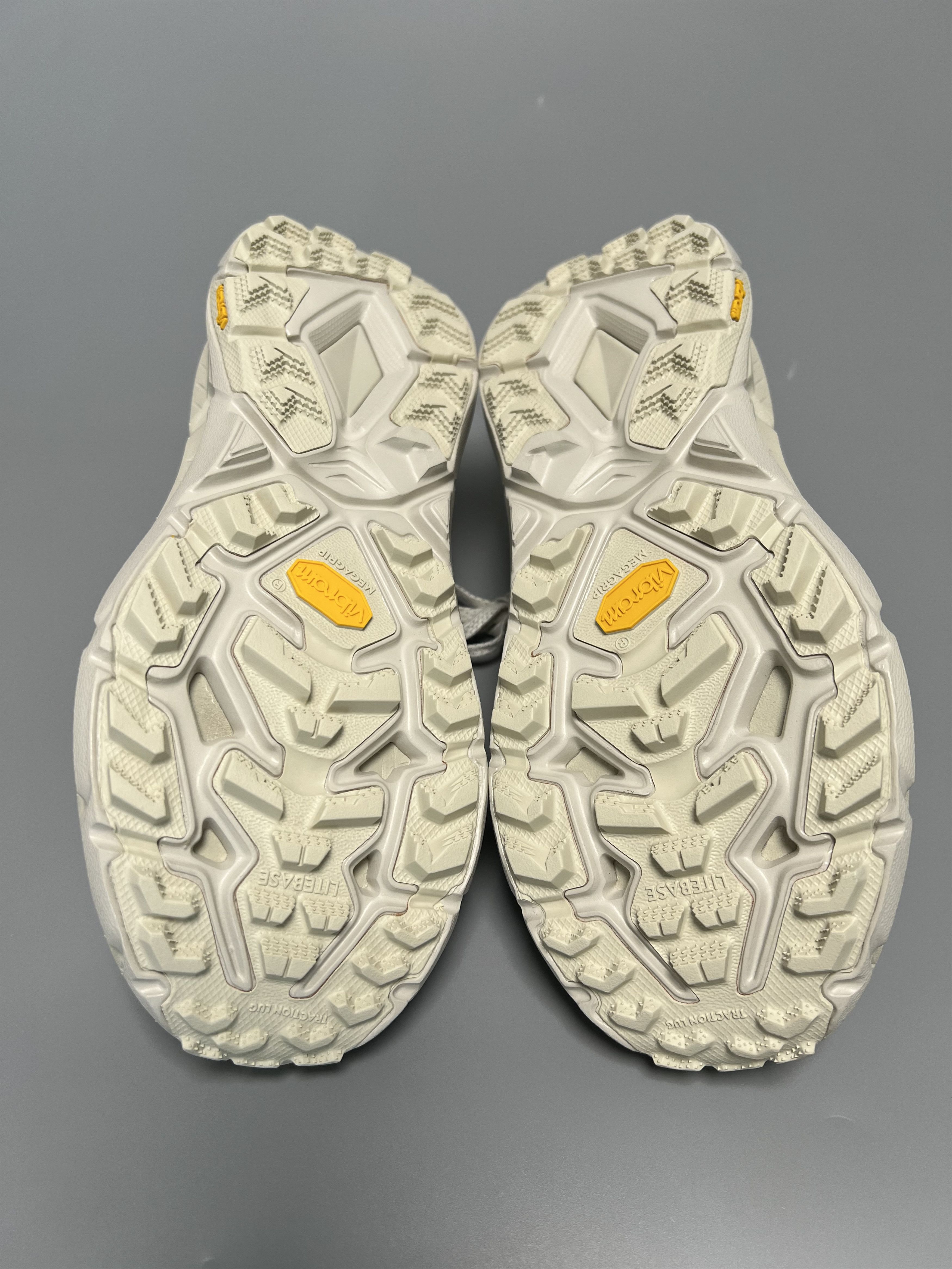 Hoka × Satisfy Hoka x Satisfy Mafate Speed 4 Lite Bone Trail Running Shoes Size US 7 / IT 37 - 15 Thumbnail
