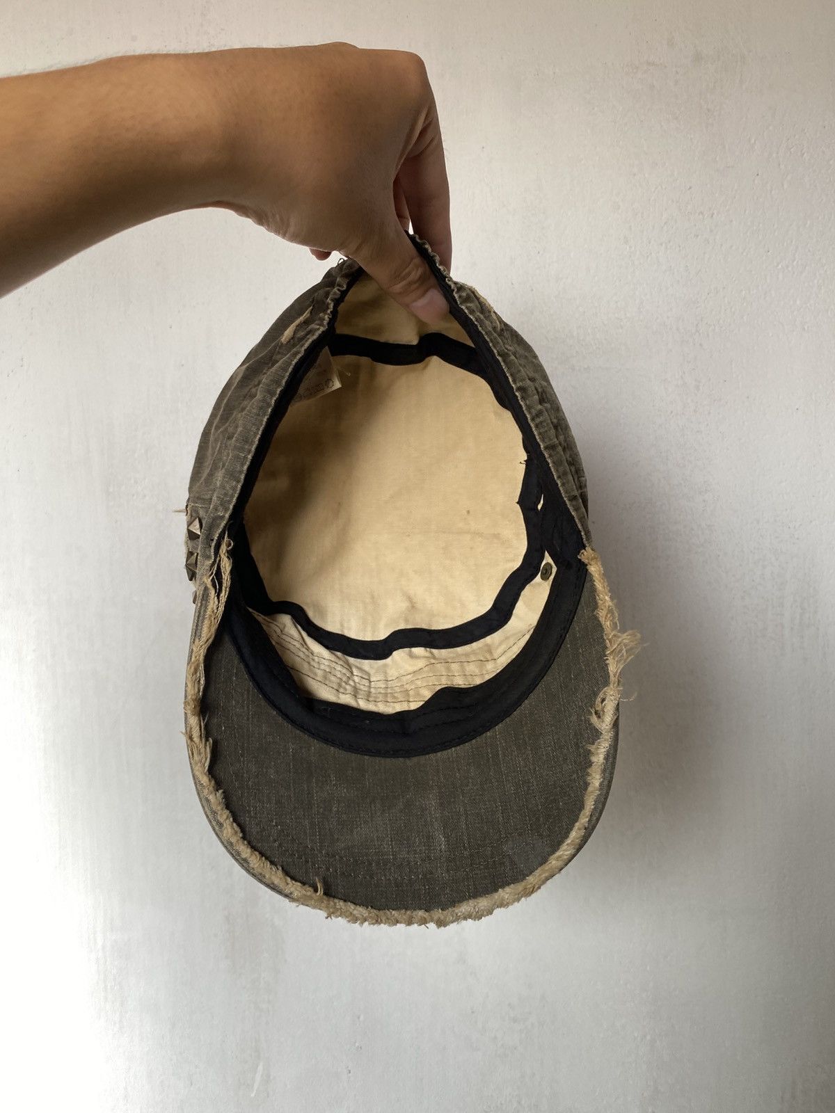 If Six Was Nine × Japanese Brand × Le Grande Bleu (L.G.B.) Cadet Distressed Zipper Goth Hat Size ONE SIZE - 8 Thumbnail