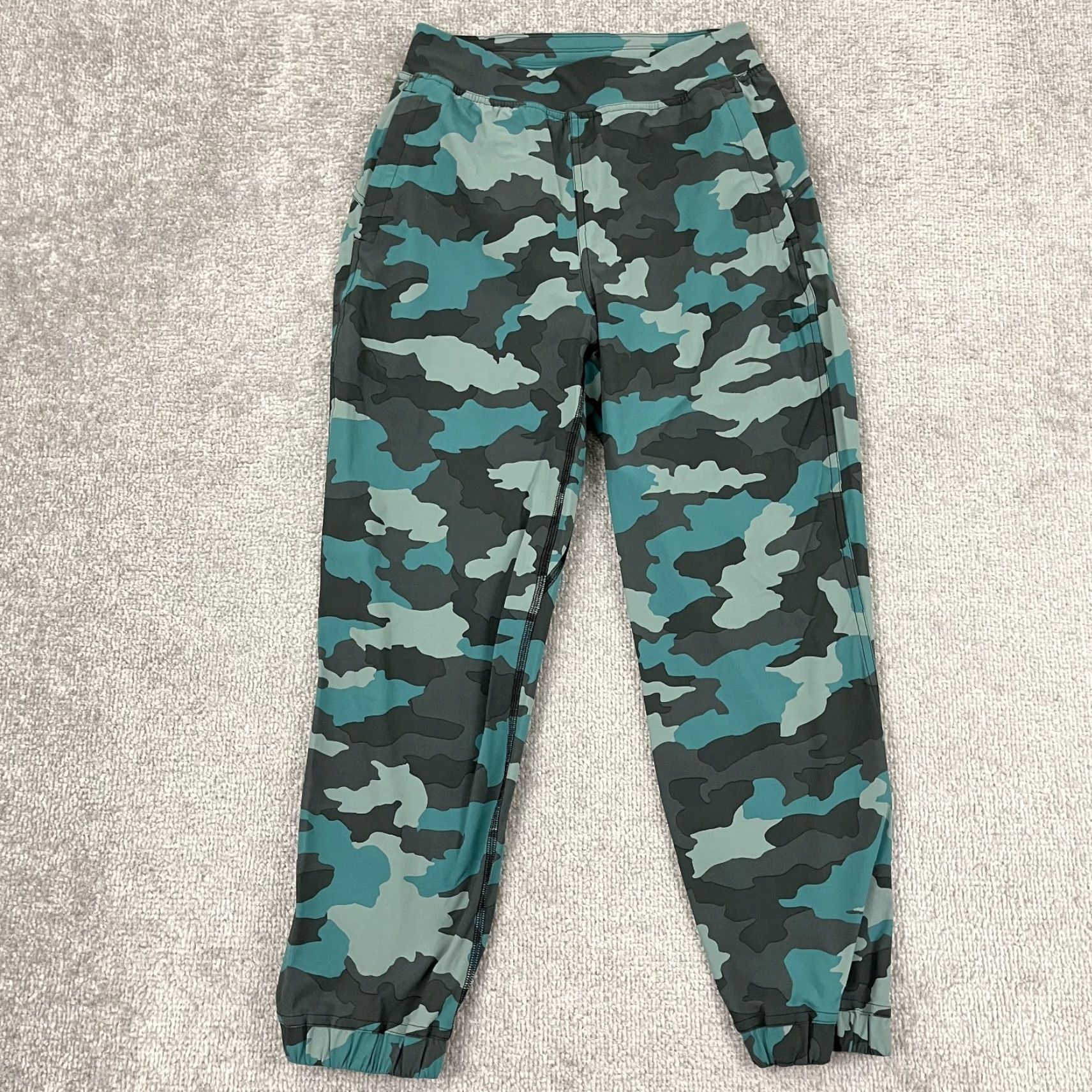 Lululemon VINTAGE Lululemon Adapted State Jogger Pants Women 2 Teal Camouflage Activewear Jogger Pockets 23 in Inseam Athletic State Size 26" / US 2 / IT 38 - 4 Thumbnail
