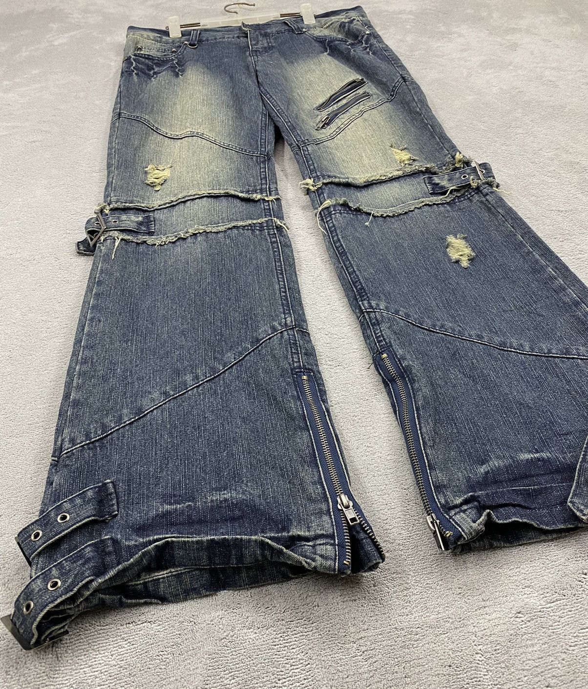 Japanese Brand Black Baccara Distressed Bondage Denim Flared Size US 35 - 6 Thumbnail