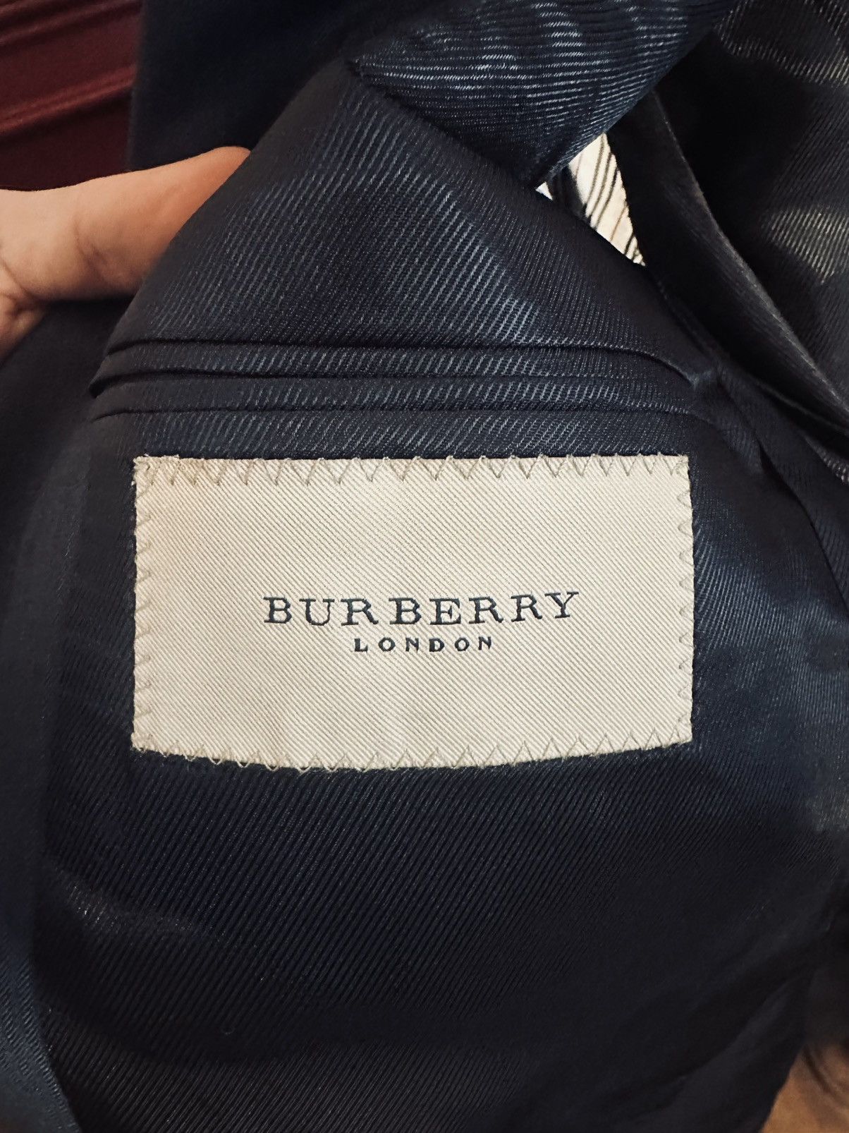 Burberry Navy blue herringbone striped wool MiUSA jacket Size 38R - 13 Thumbnail