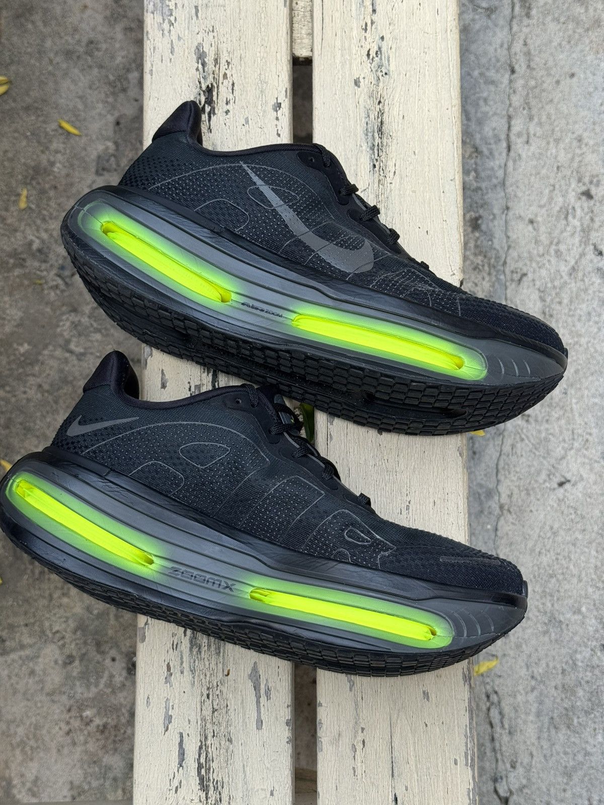 Nike Nike Vomero Premium Shoes Size US 9 / EU 42 - 6 Thumbnail