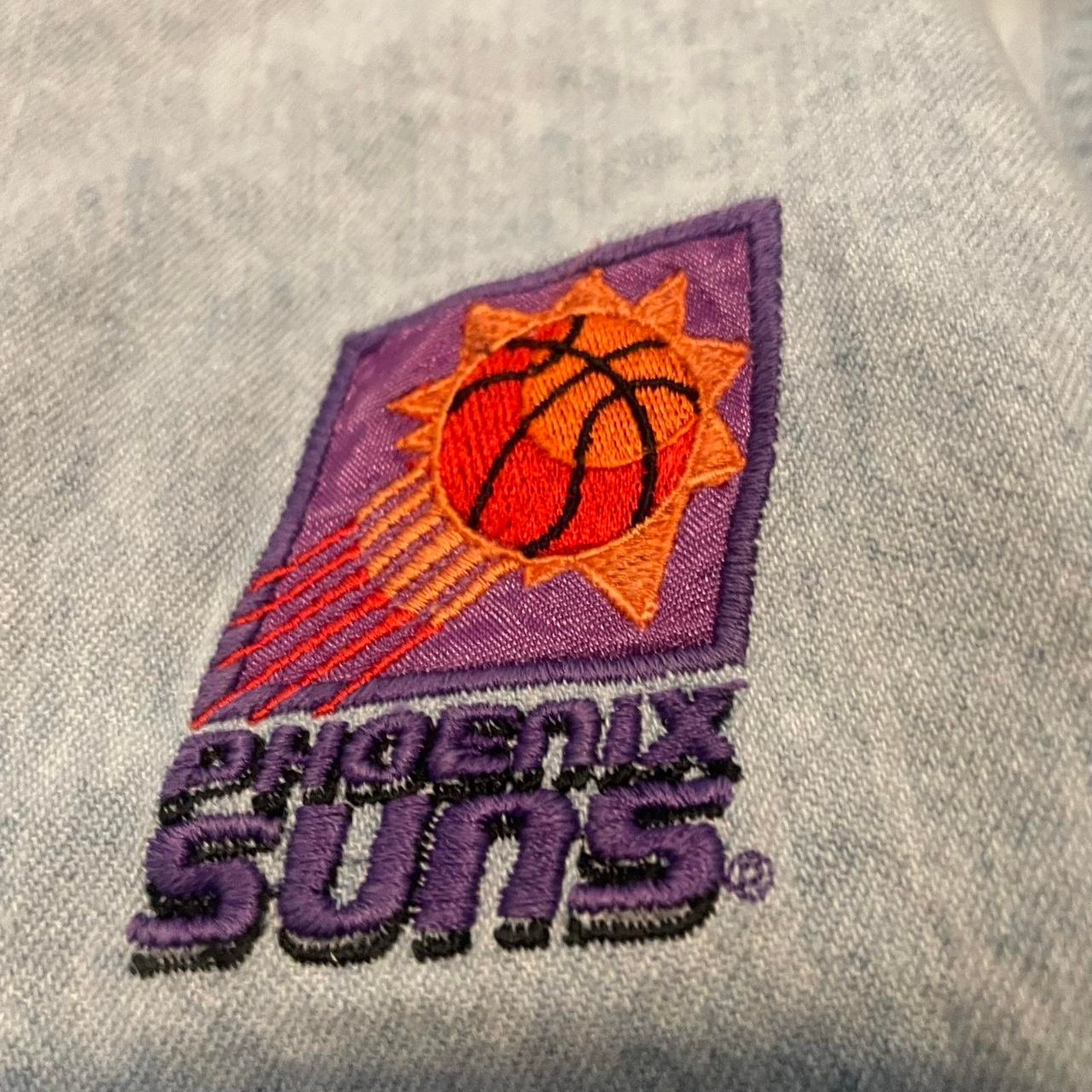 Lee 90s phoenix suns embroidered lee denim button up Size US L / EU 52-54 / 3 - 4 Thumbnail