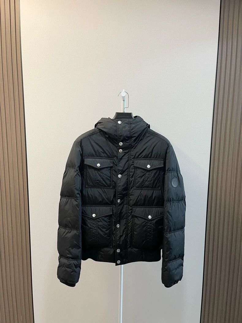 Gucci Gucci Black Arm Logo Hooded Down Jacket 2502-Nextarrow Size US M / EU 48-50 / 2 - 1 Thumbnail