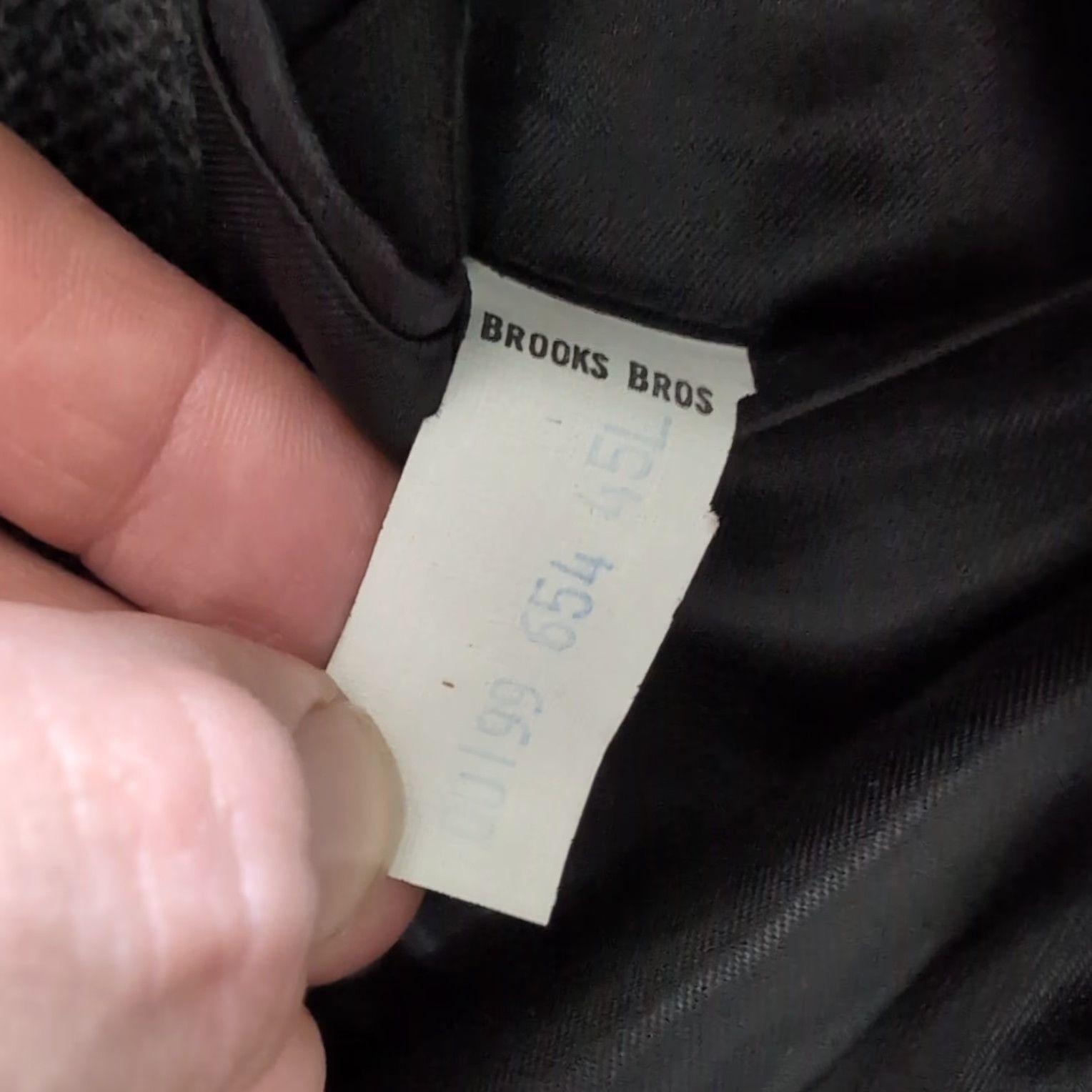 Brooks Brothers VINTAGE Brooks Brothers Charcoal Gray Tweed Herringbone 45L Blazer Single-Breasted 3-Button USA Mens Size ONE SIZE - 8 Thumbnail