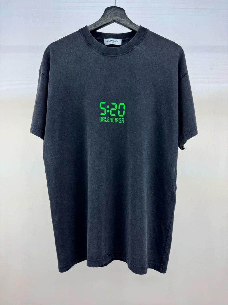 Balenciaga Balenciaga 520 series luminous logo short sleeved shirt