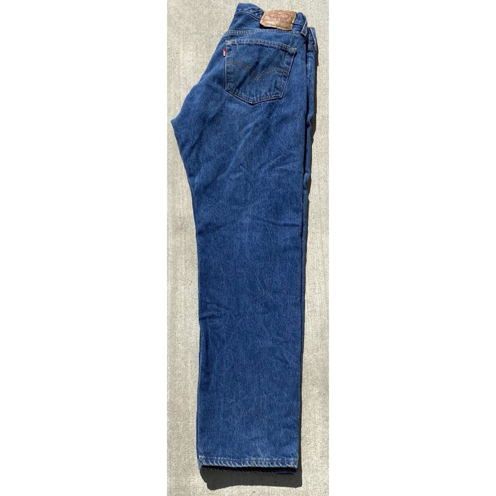 Levi's VINTAGE Levi’s 501 Jeans Levi's 501XX USA W 33 L 31.5 5-Pocket Design Jeans Mens Blue Denim USA Cowboy 501 XX, Vintage Size US 35 - 3 Thumbnail