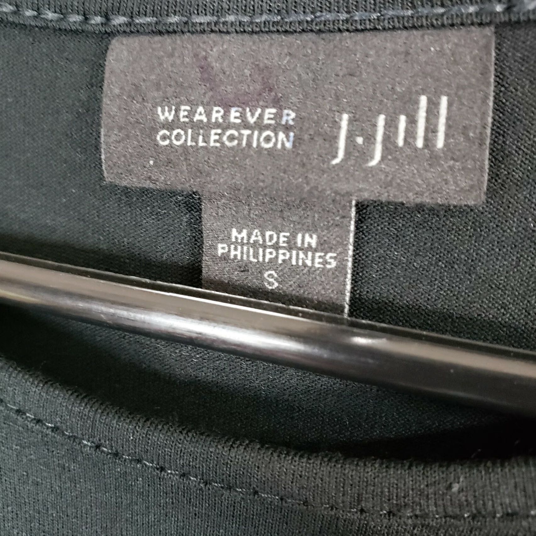 J. Jill J Jill Wearever Collection Womens Top Sz Small Black White 3/4 Sleeve Rayon Blouse Knit Pullover Round Neck Womens Size S / US 4 / IT 40 - 7 Thumbnail