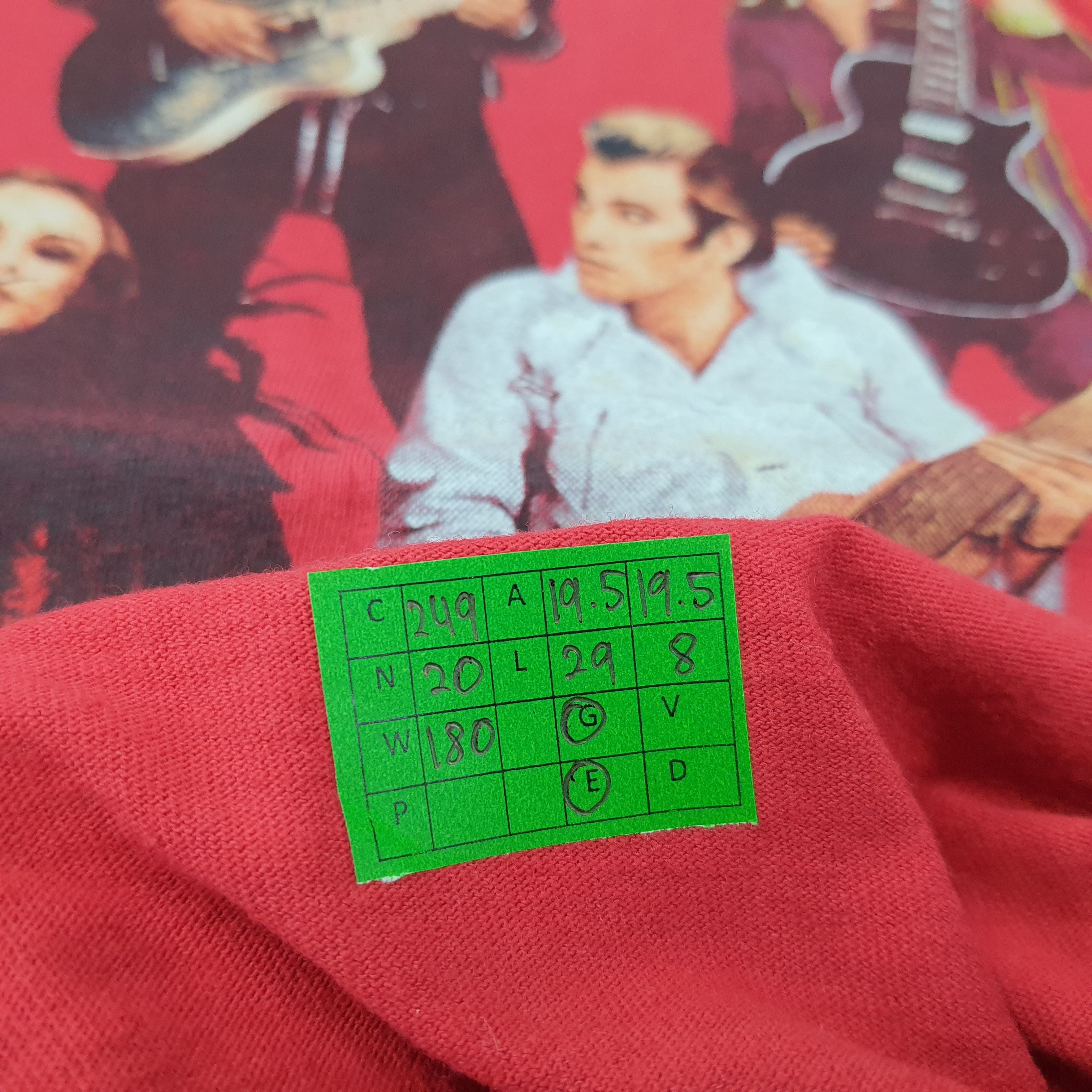 Band Tees Vintage Roxy Music 90s Rock Band Tees C249N20 Size US M / EU 48-50 / 2 - 8 Thumbnail