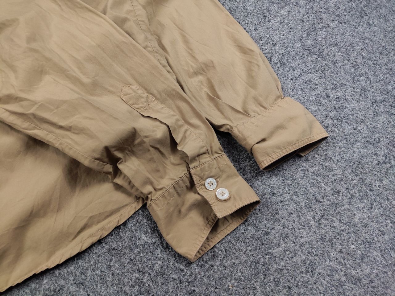 Dolce & Gabbana Vintage Dolce & Gabbana Logo Beige Cotton Button Shirt Size US L / EU 52-54 / 3 - 13 Thumbnail