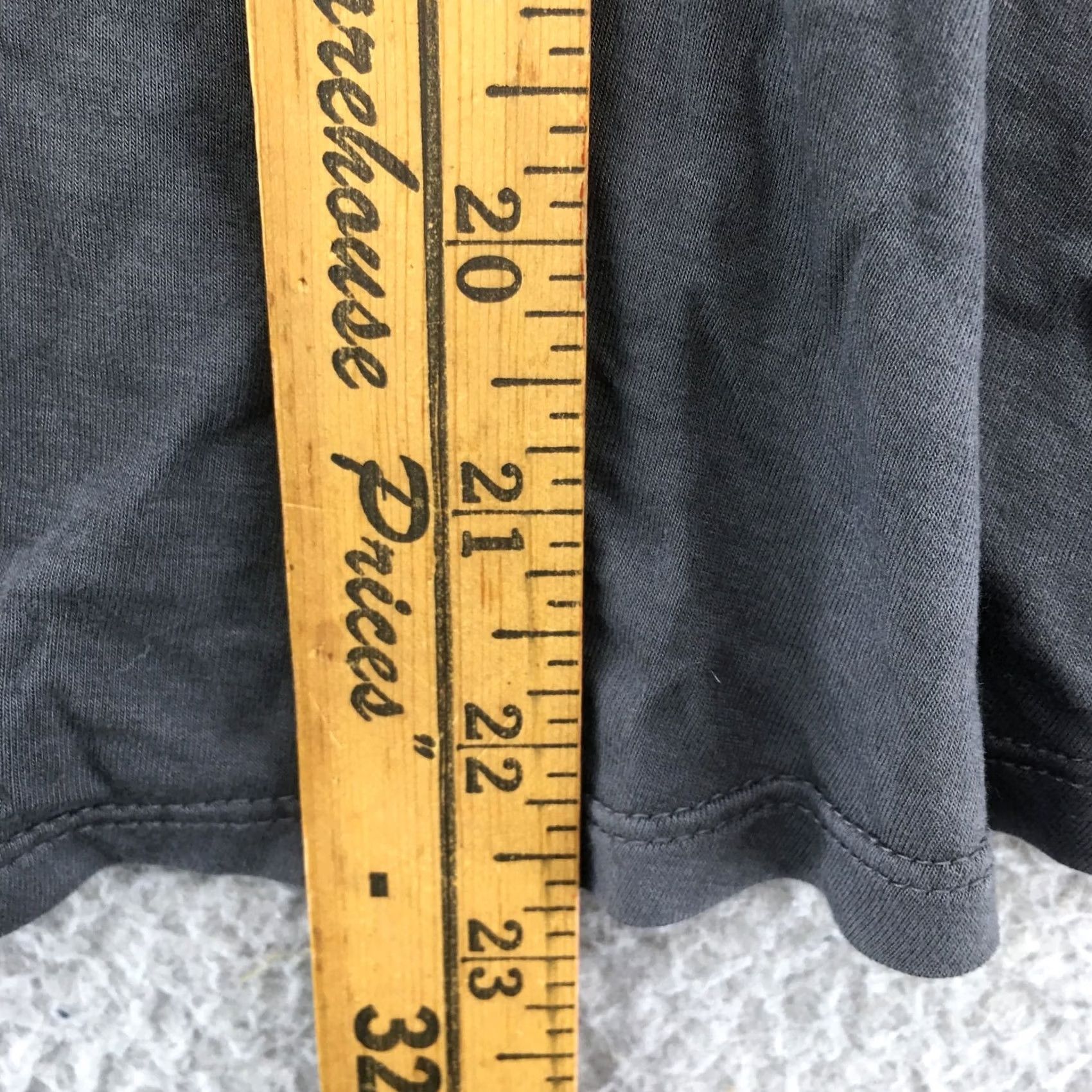 American Eagle Outfitters American Eagle Outfitters Blouse Womens Medium Grey V-Neck Bow Front Casual Shirt Womens Medium Grey V-Neck Bow Front Empire Cut Casual Size M / US 6-8 / IT 42-44 - 5 Thumbnail