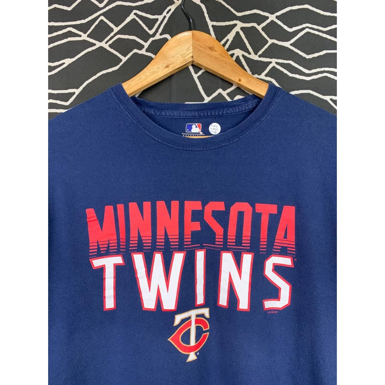 MLB MLB Genuine Merchandise Minnesota Twins Baseball Tee Size US L / EU 52-54 / 3 - 3 Thumbnail