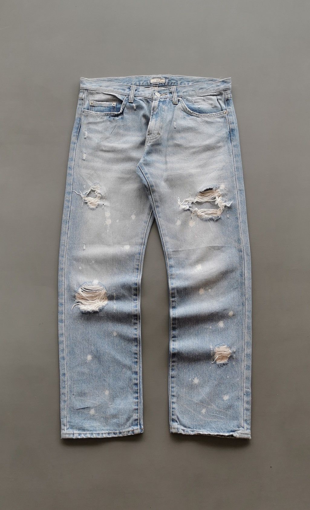 Japanese Brand GF Moment Back Hit Distressed Denim Jean Size US 33 - 5 Thumbnail