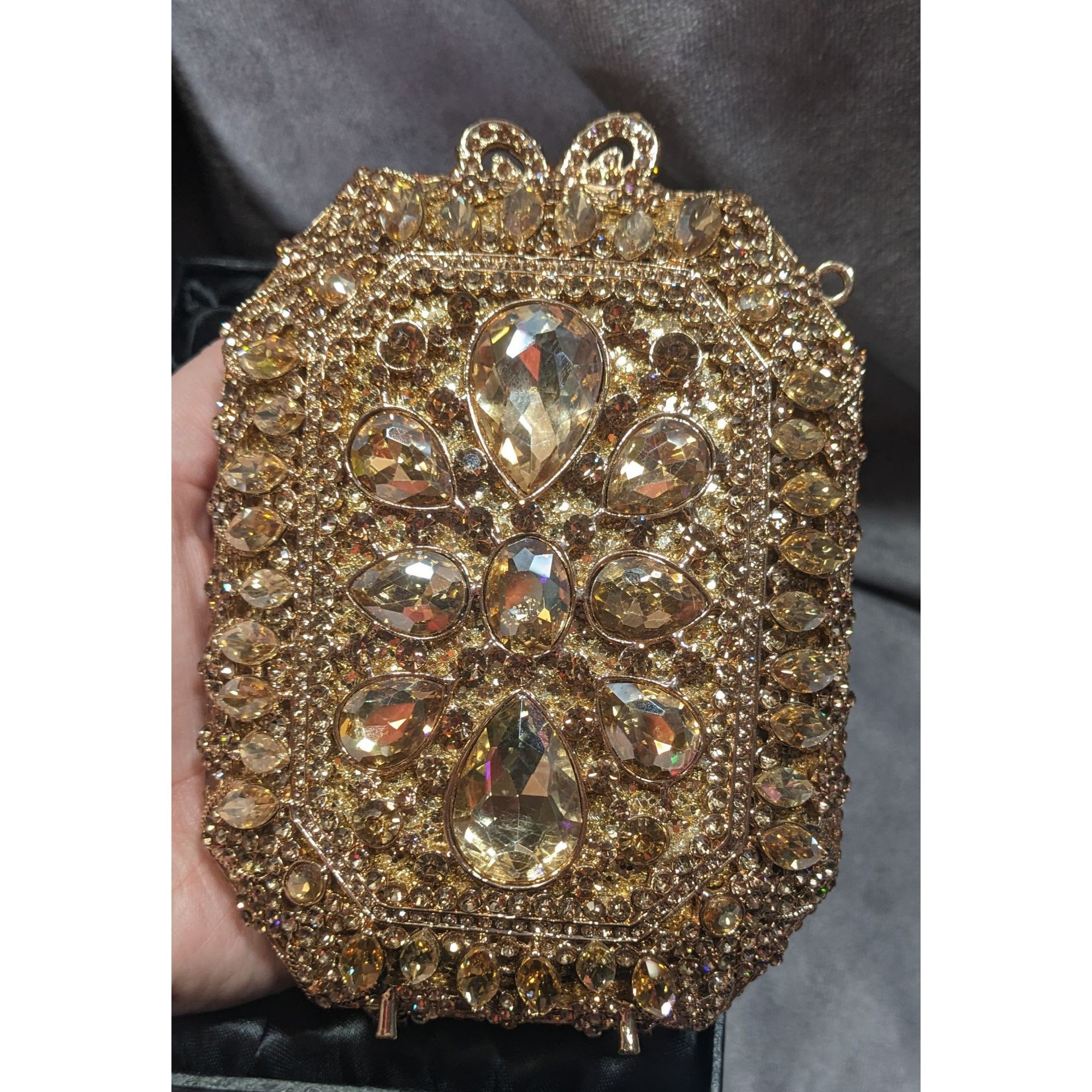 Other Luxury Rhinestone Encrusted Evening Bag Gold Tone With Remov Size ONE SIZE - 11 Thumbnail