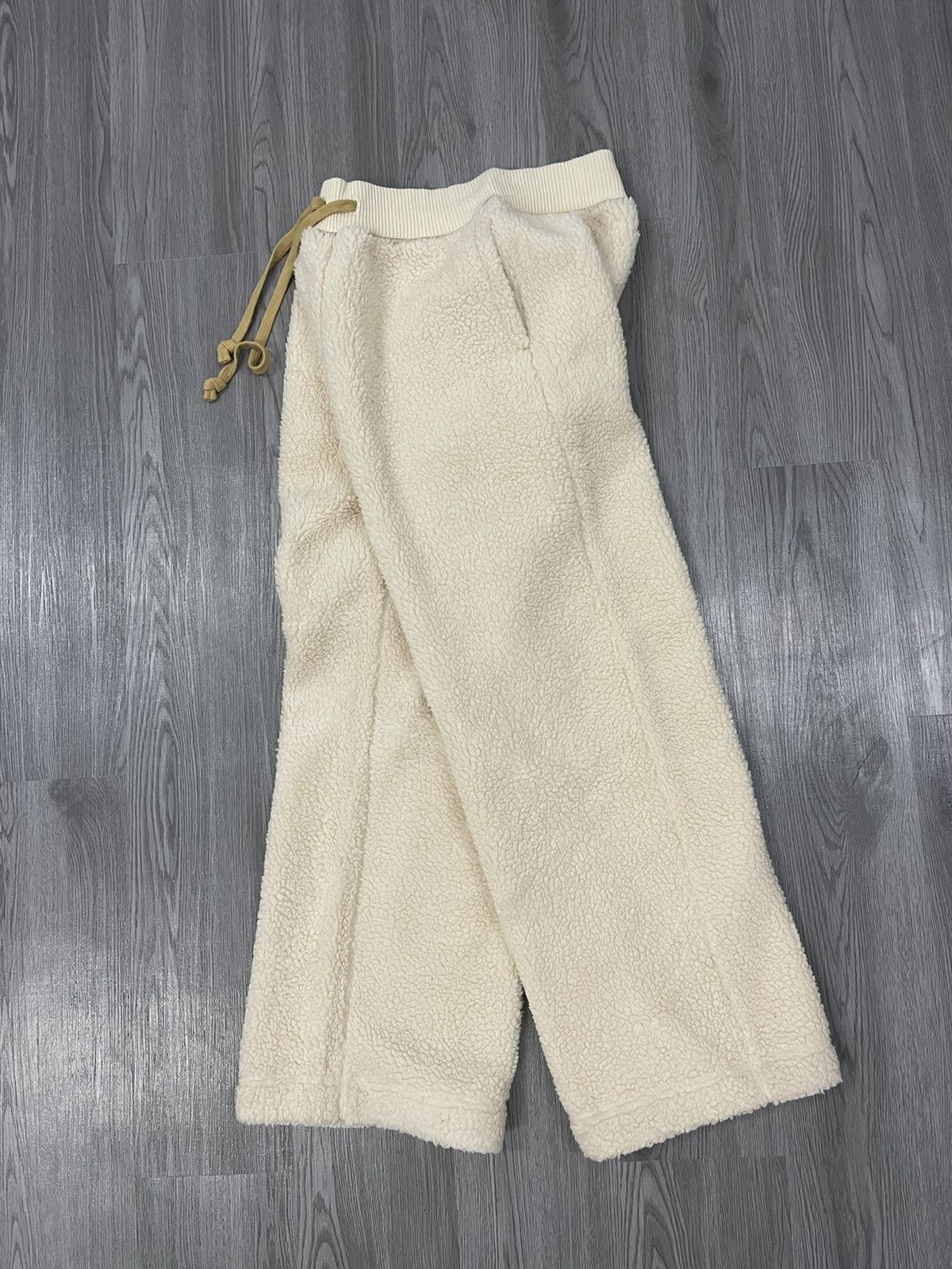 JW Anderson × Japanese Brand J.W Anderson Uniqlo Sherpa Pant Size US 29 - 3 Thumbnail