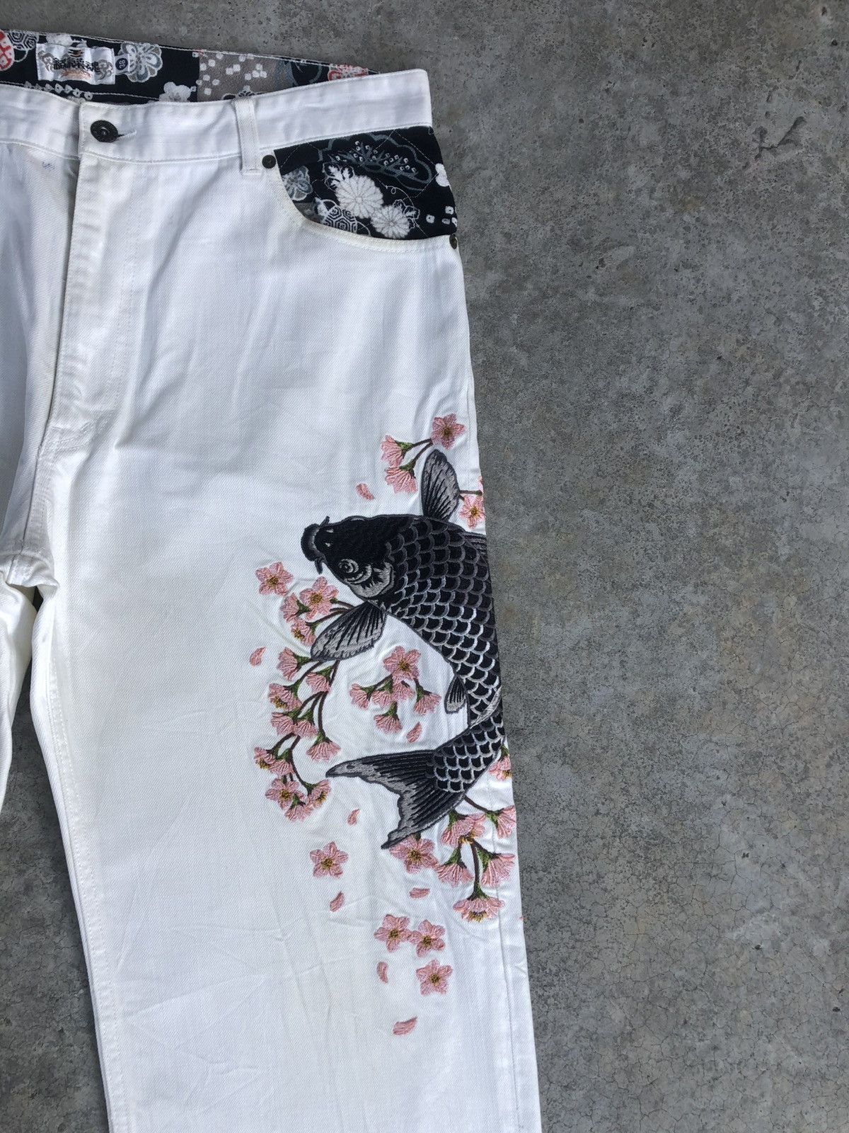 Karakuri Tamashii Karakuri Tamashii Embroidered Jeans Koi Size US 36 / EU 52 - 5 Thumbnail