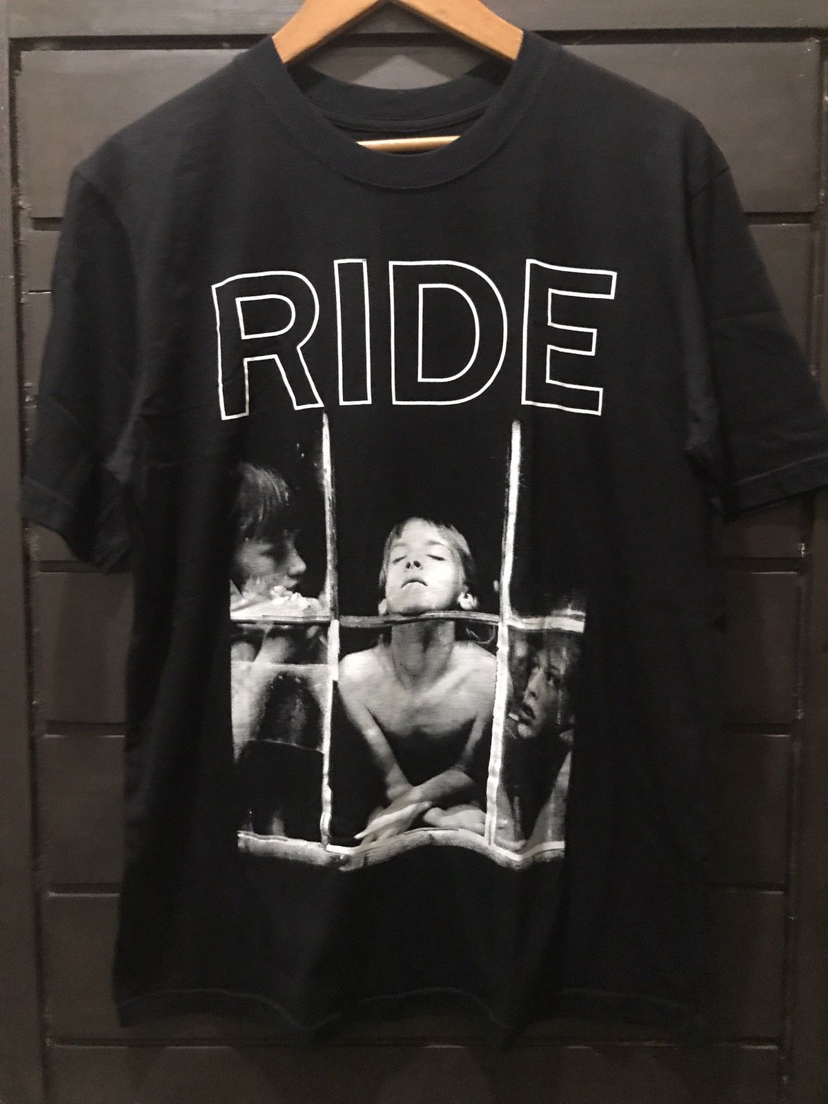 image of Band Tees x Rock Band Vintage Ride Band T-Shirt 1992 Twisterella in Black, Men's (Size Large)