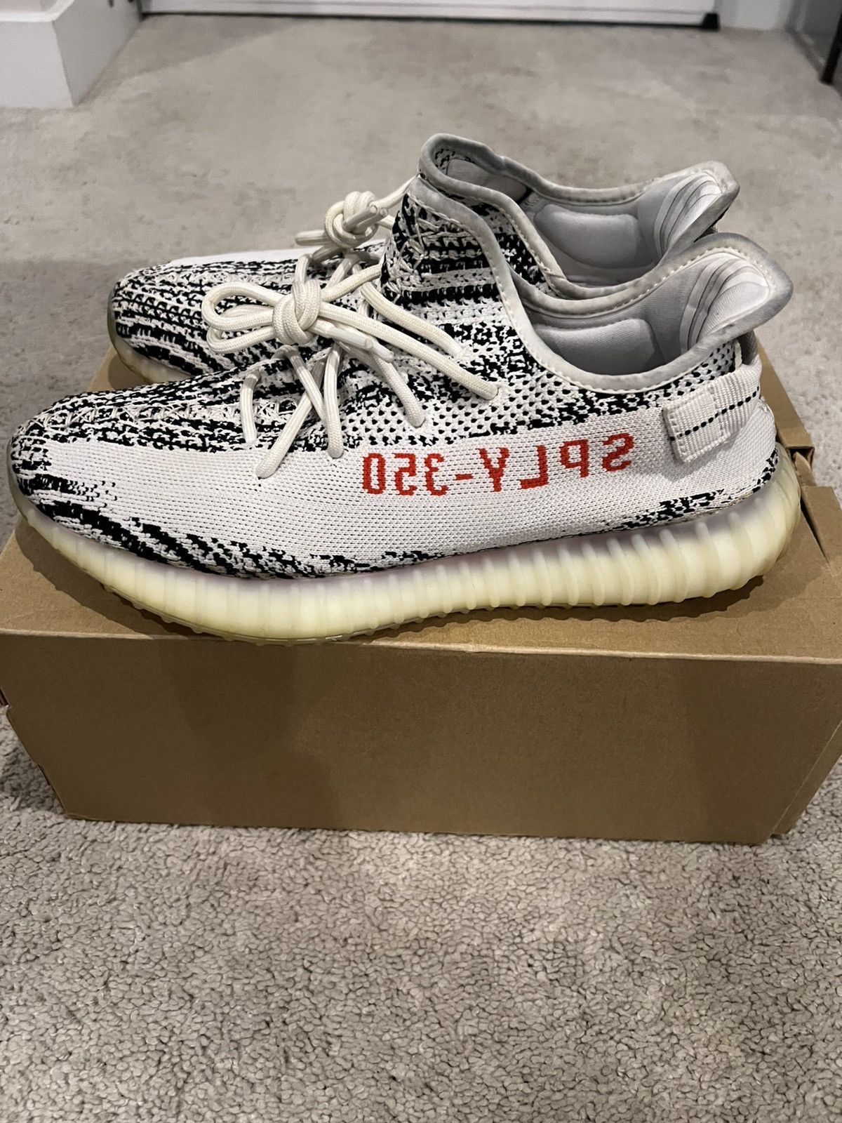 Adidas Yeezy 350 Boost Zebra Size US 10.5 / EU 43-44 - 2 Thumbnail