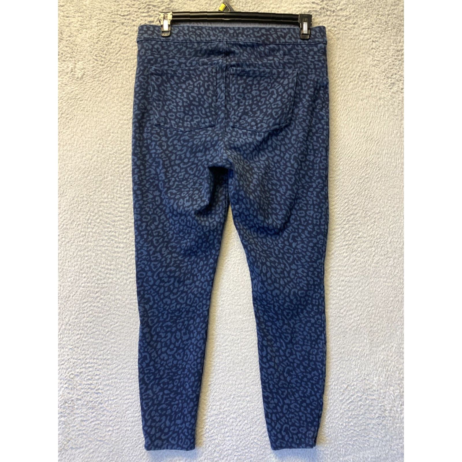 Spanx SPANX Jeans Shirt? No—Corrected: SPANX Denim Skinny Jeans Pull On Women XL Ankle Blue 28in Inseam High Rise Stretch Pockets 159-29 Denim Vintage? No Size 28" / US 6 / IT 42 - 7 Thumbnail