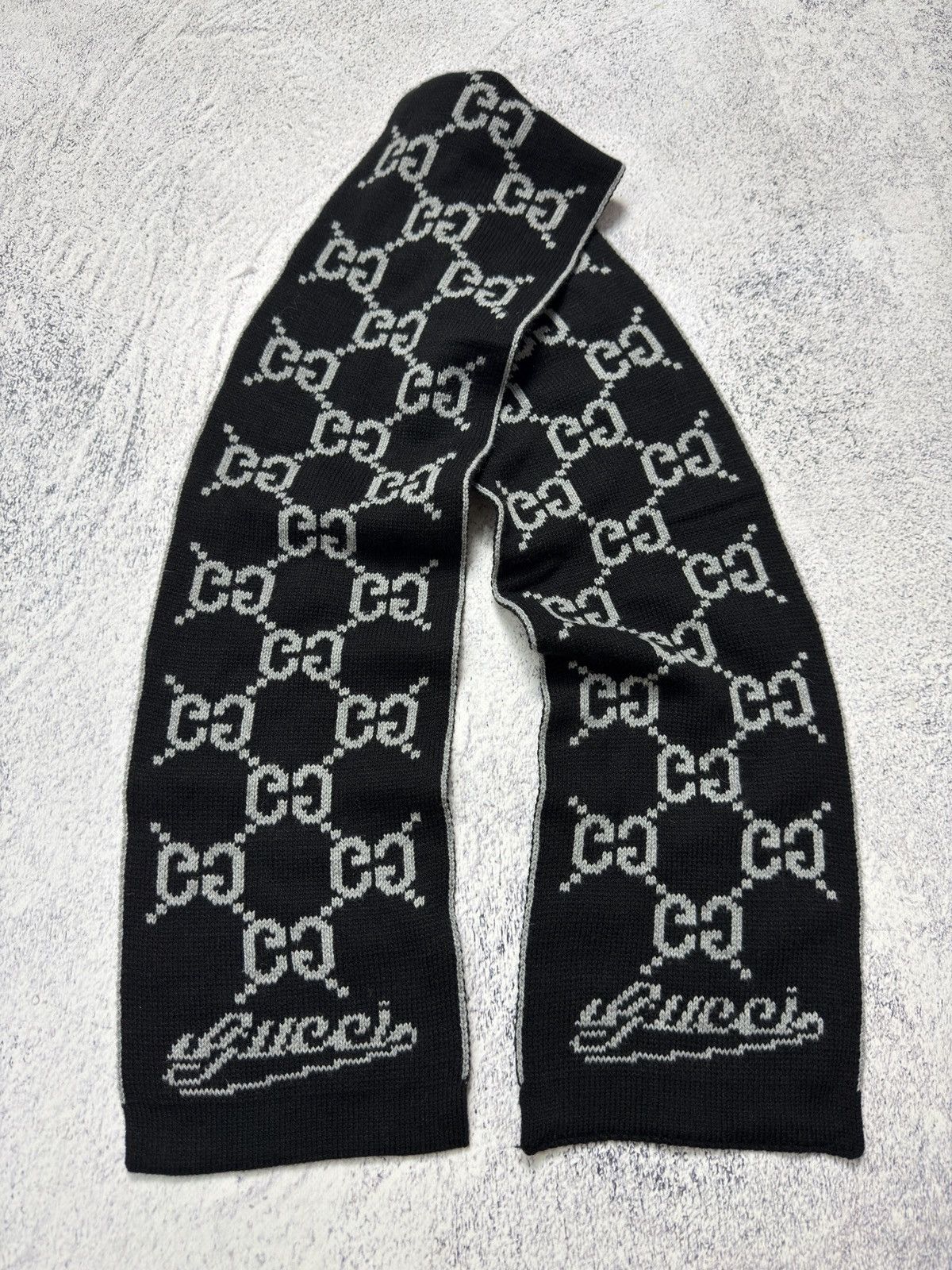 Gucci Gucci GG Monogram Scarf Size ONE SIZE - 2 Thumbnail