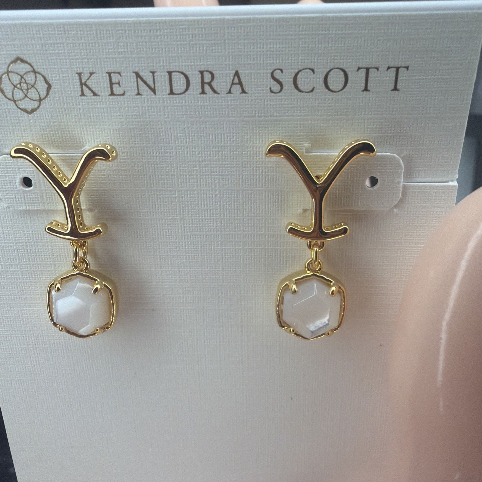 Kendra Scott Kendra Scott x Yellowstone Dutton Drop Earrings Vintage Gold Size ONE SIZE - 4 Thumbnail
