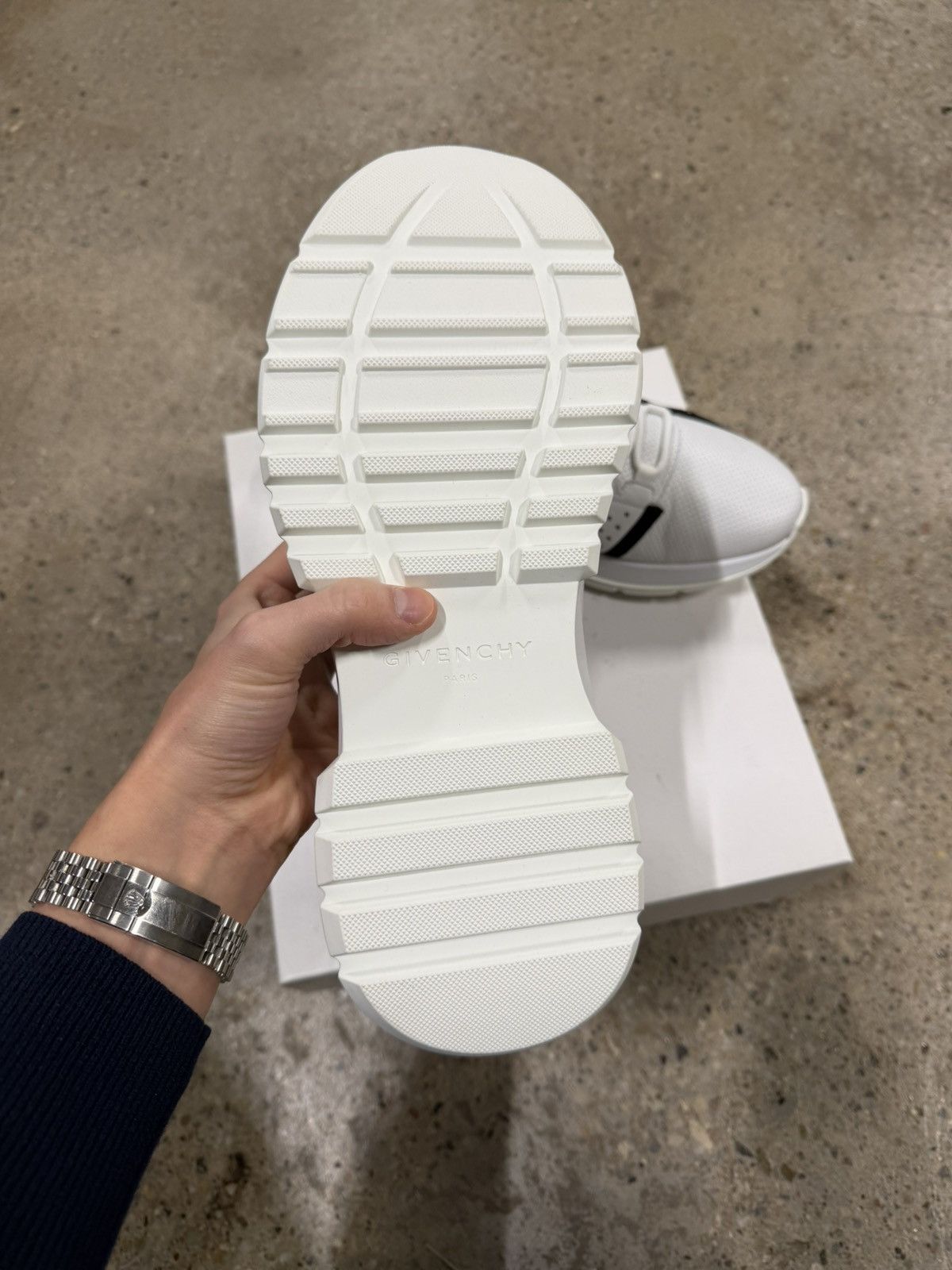 Givenchy Givenchy Spectre Runner Sneaker NEW 900$ Size US 13 / EU 46 - 5 Thumbnail
