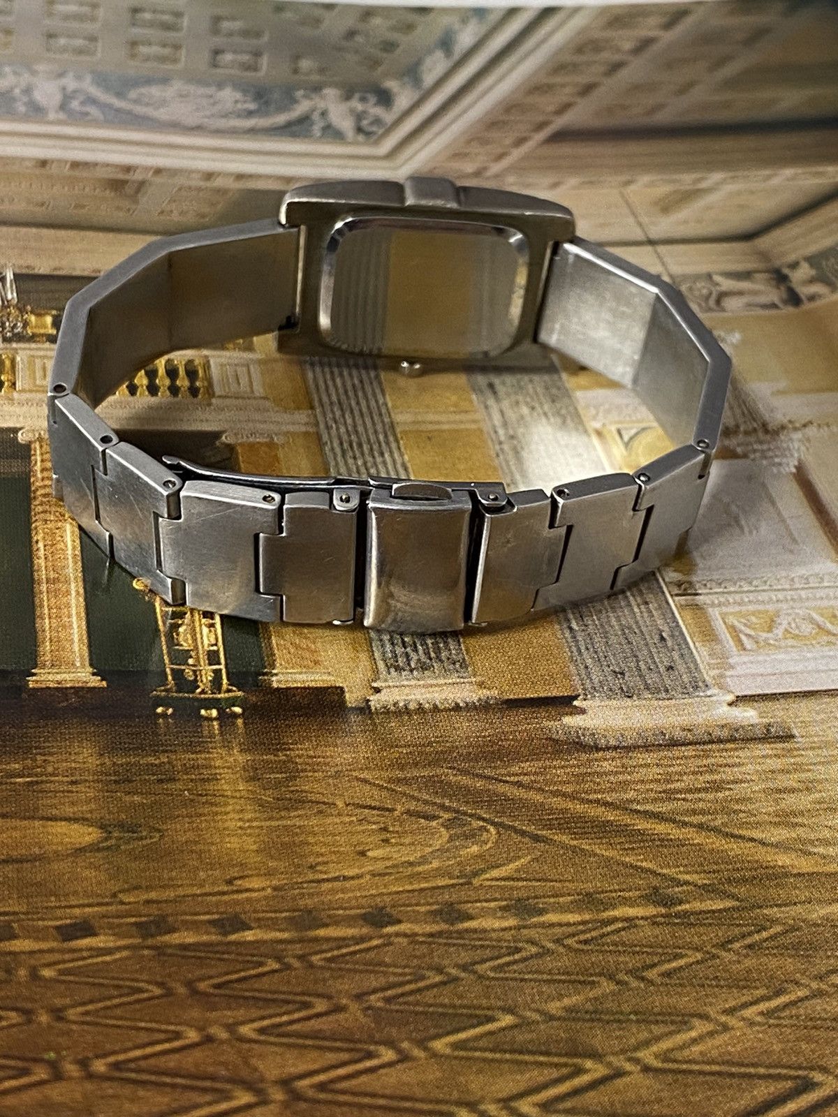 Japanese Brand Women's Watch, Silver Tone, Quartz, Thin Bracelet Size ONE SIZE - 7 Thumbnail