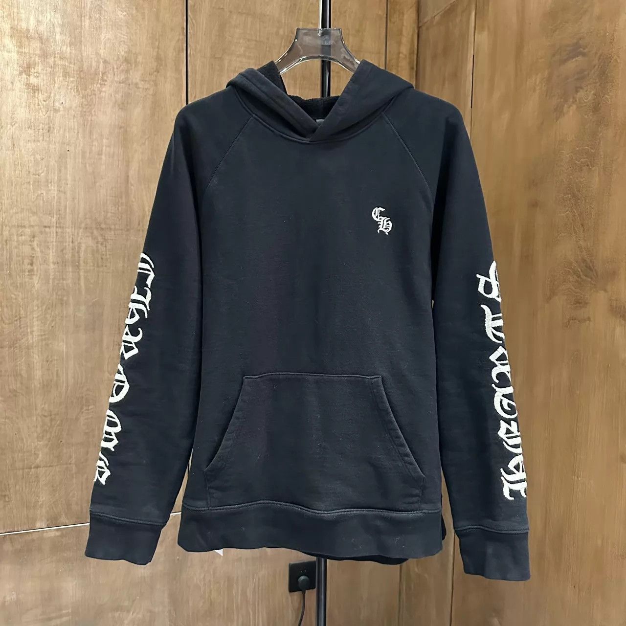 Chrome Hearts Chrome Hearts Sanskrit Embroidered Hoodie L 95N Silver Cross Size US L / EU 52-54 / 3 - 1 Thumbnail