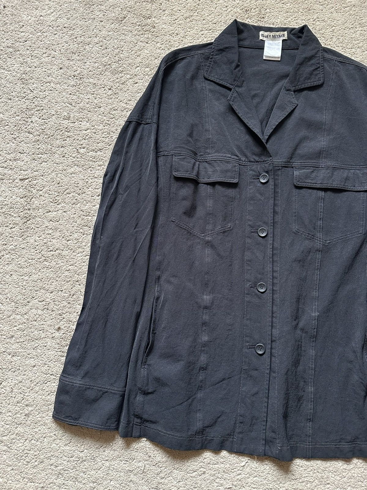 Issey Miyake AW1999 Vintage Issey Miyake Nylon Open Collar Light Jacket Size US L / EU 52-54 / 3 - 2 Thumbnail
