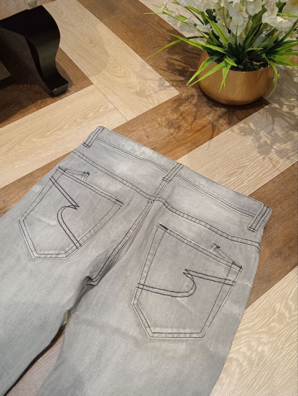 semanticdesign SEMANTIC DESIGN JAPAN GREY WASHED DENIM FLARED PANTS Size US 32 / EU 48 - 10 Thumbnail