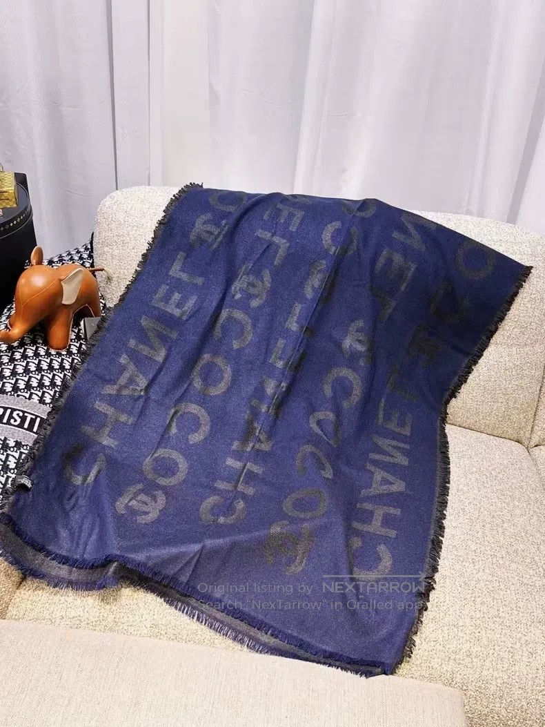 Chanel Chanel Dark blue and gray letter cashmere silk scarf Size ONE SIZE - 2 Thumbnail