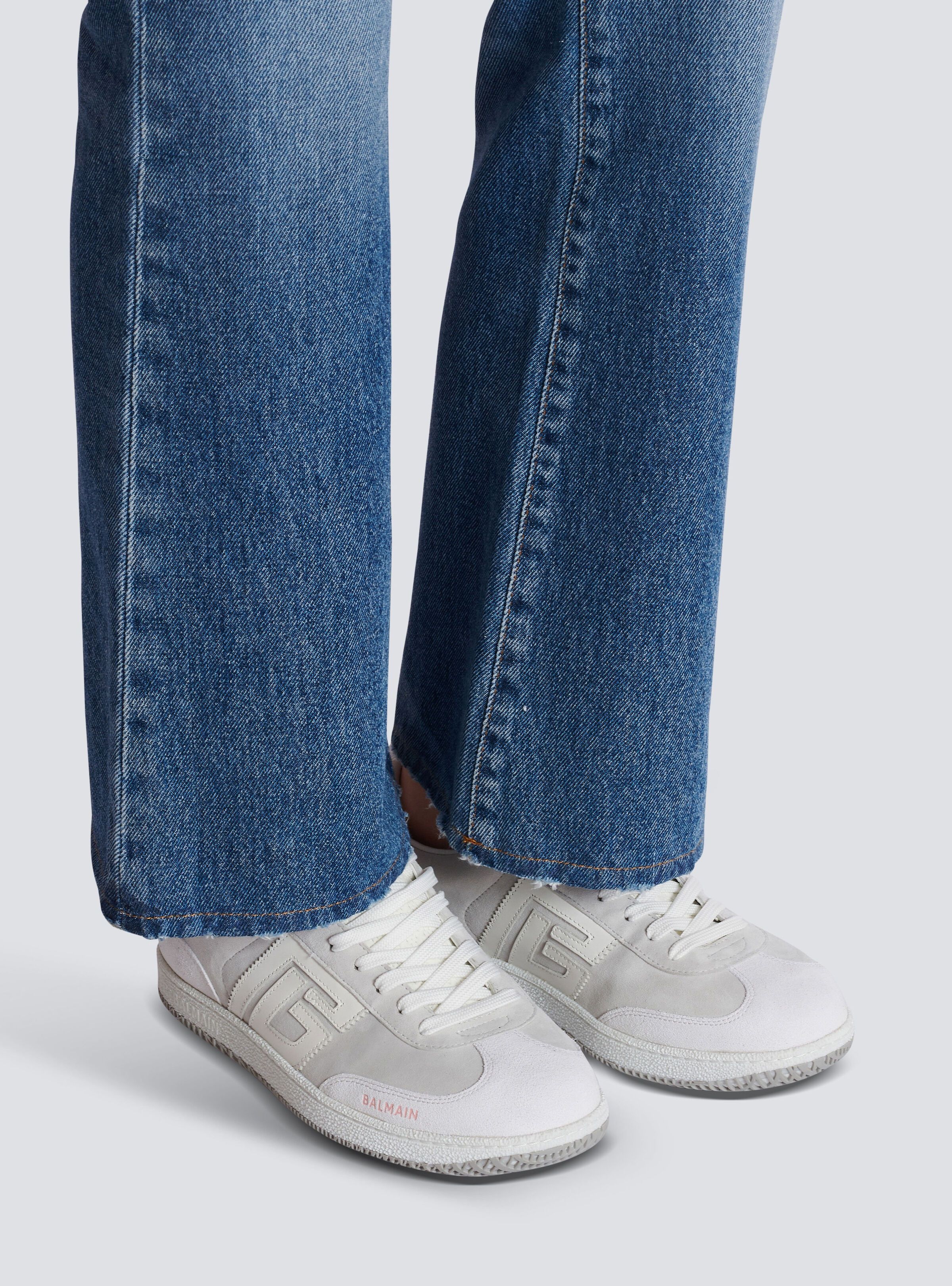 Balmain o1s1wg110925 Swan Panelled Sneakers in White Size US 5 / IT 35 - 6 Thumbnail