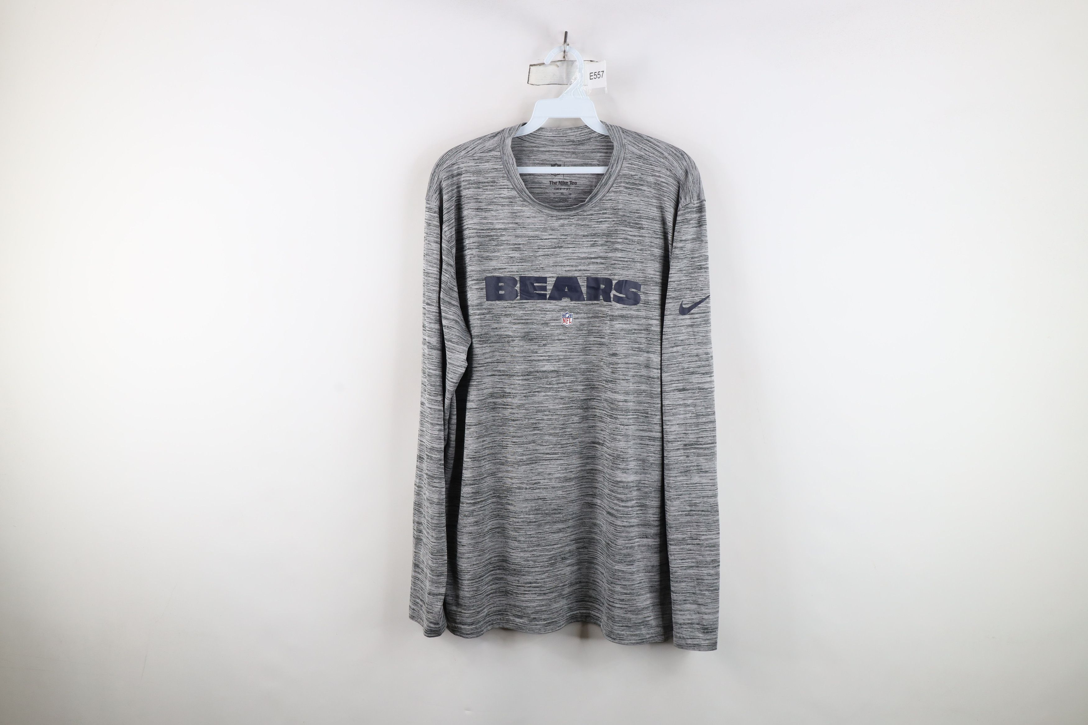 Nike Nike NFL Chicago Bears Football Long Sleeve T-Shirt Gray Size US XL / EU 56 / 4 - 1 Thumbnail