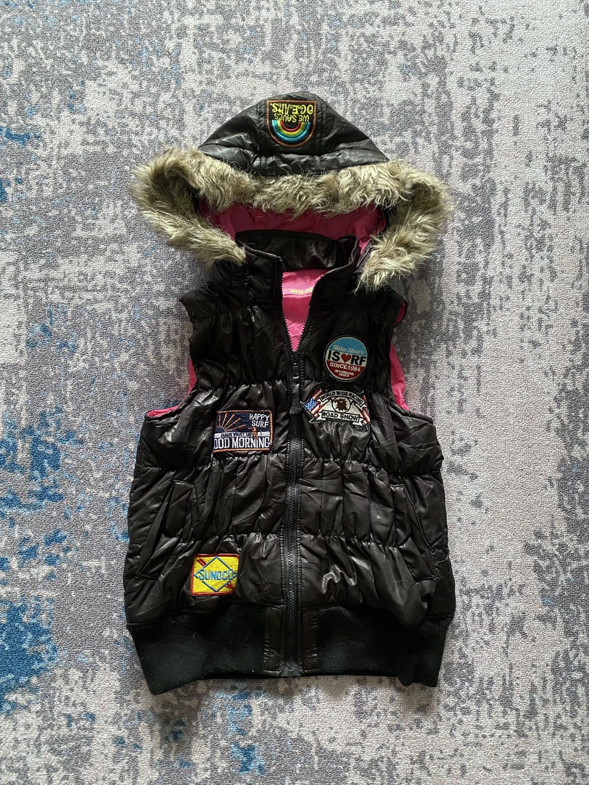 Beauty Beast Japanes Rote Rose Vest Puffer Ifsix Gothic Style Size US S / EU 44-46 / 1 - 1 Thumbnail