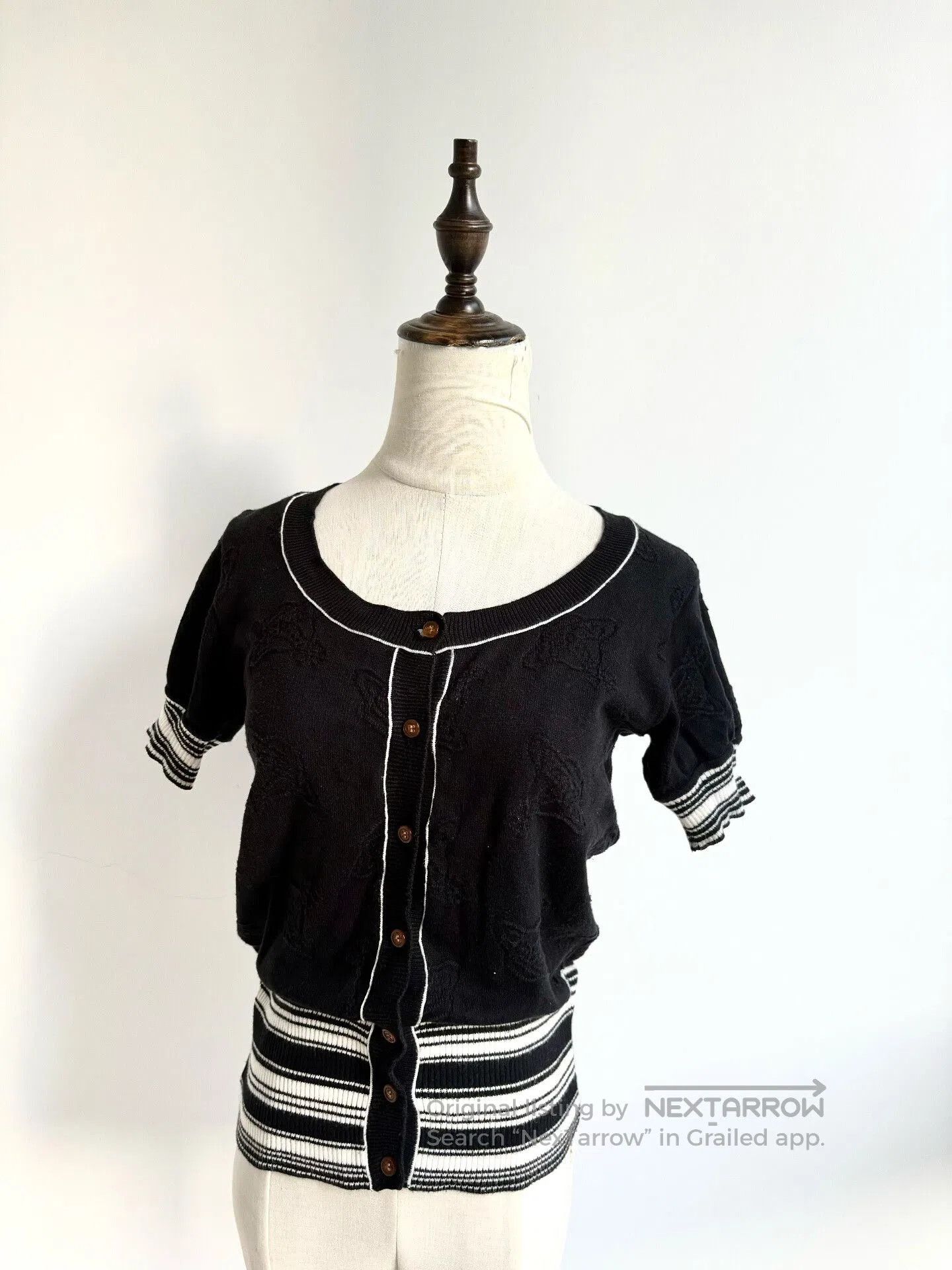 Vivienne Westwood vivienne westwood black short-sleeve cardigan. Size S / US 4 / IT 40 - 3 Thumbnail