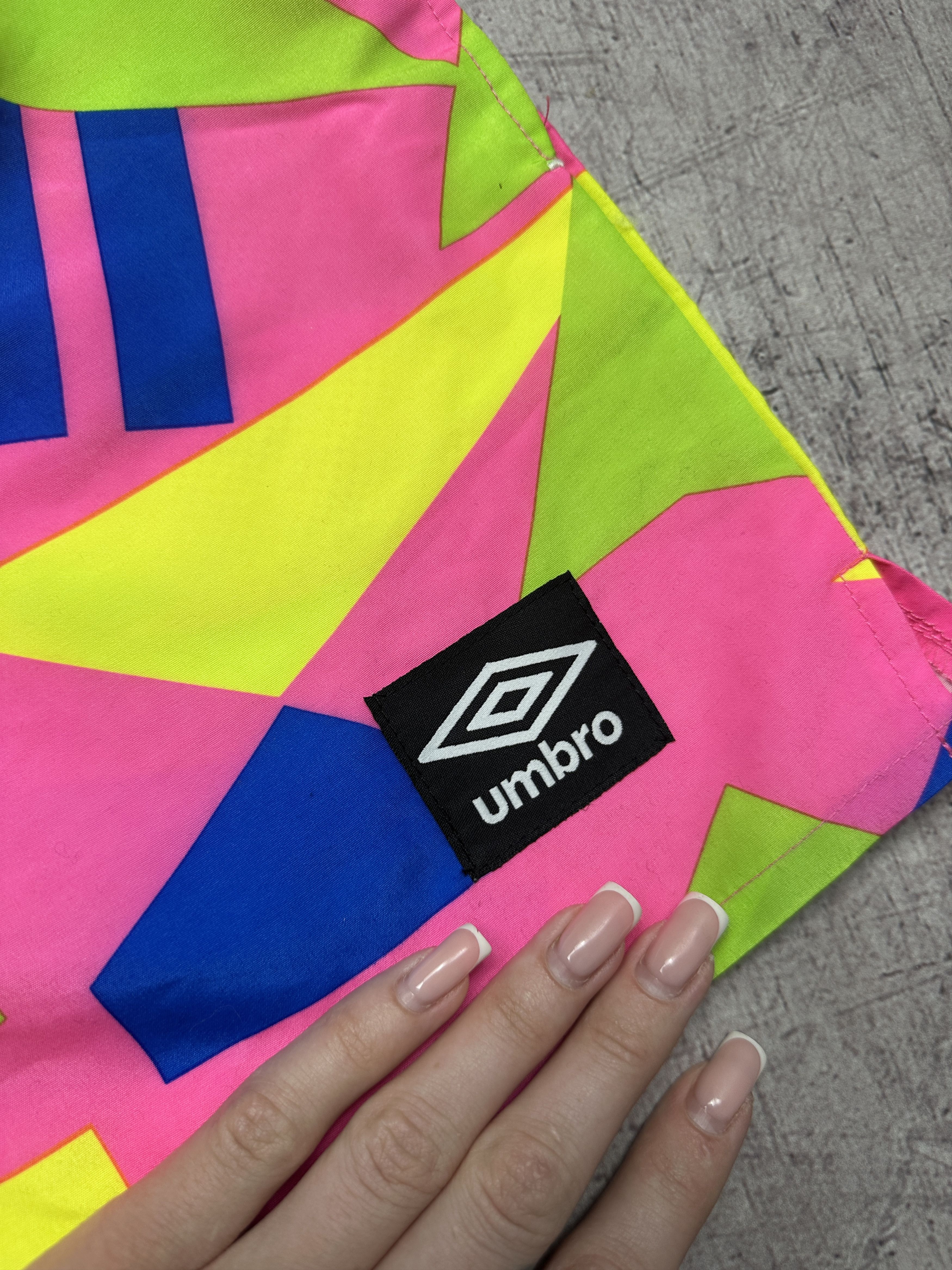 Umbro Umbro Mens Shorts Size US 34 / EU 50 - 3 Thumbnail