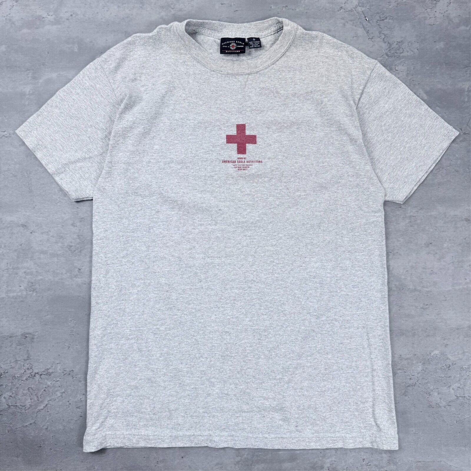 American Eagle Outfitters × Vintage Vintage American Eagle Outfitters Lifeguard Medic T Shirt Size US L / EU 52-54 / 3 - 1 Thumbnail
