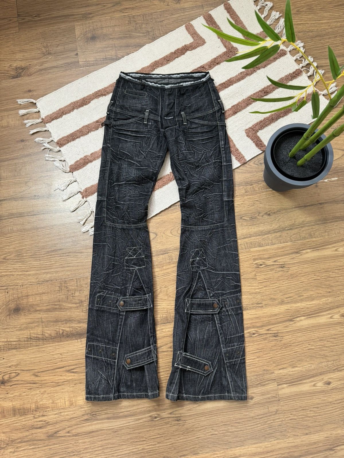 Gianfranco Ferre FERRE Y2K OPIUM STYLE WASHED BONDAGE DENIM PANTS Size 26" / US 2 / IT 38 - 2 Thumbnail