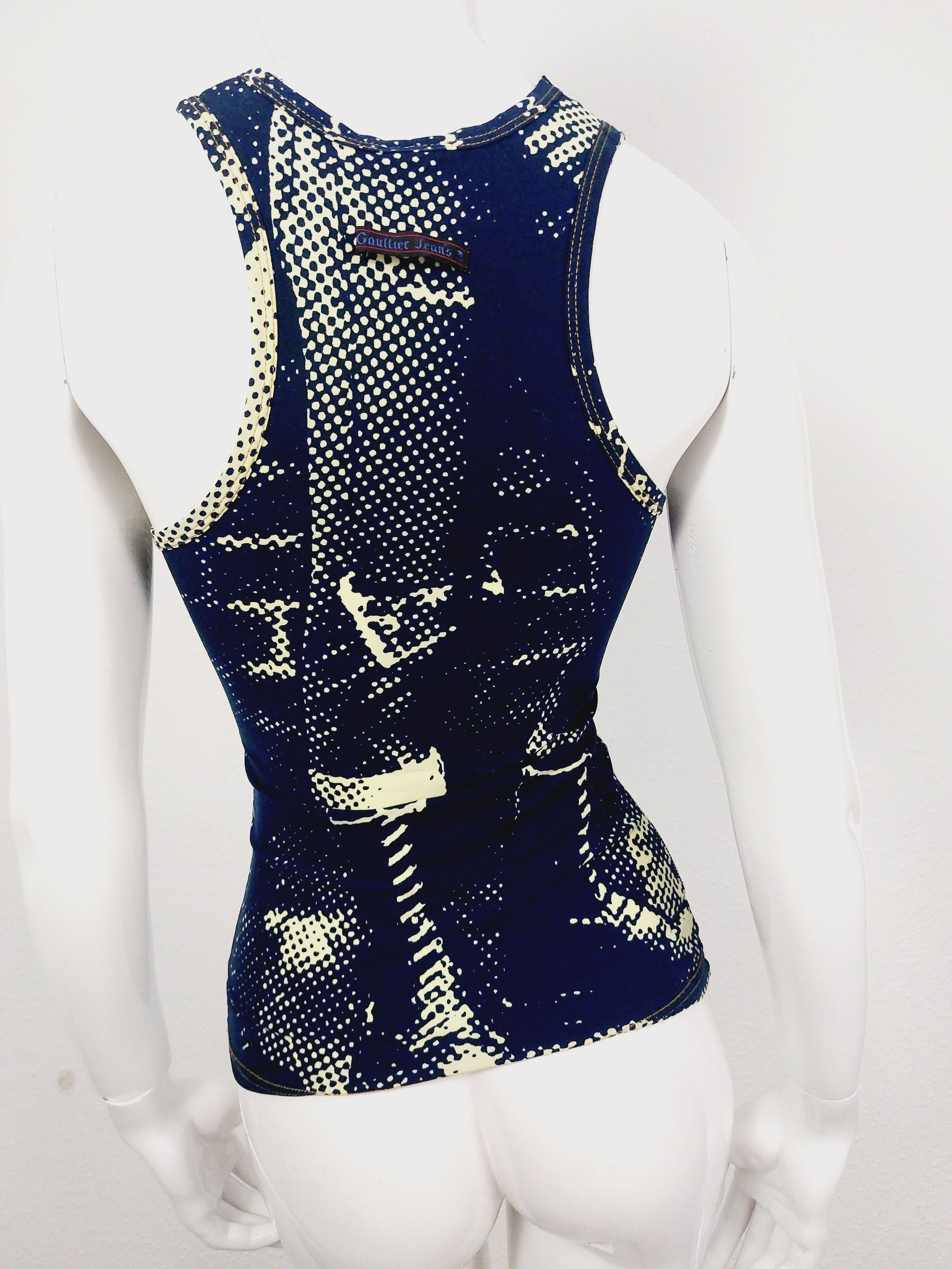 Jean Paul Gaultier Jean Paul Gaultier 1997 Anarchy Fight Racism Top Tee Size US XXS / EU 40 - 3 Thumbnail