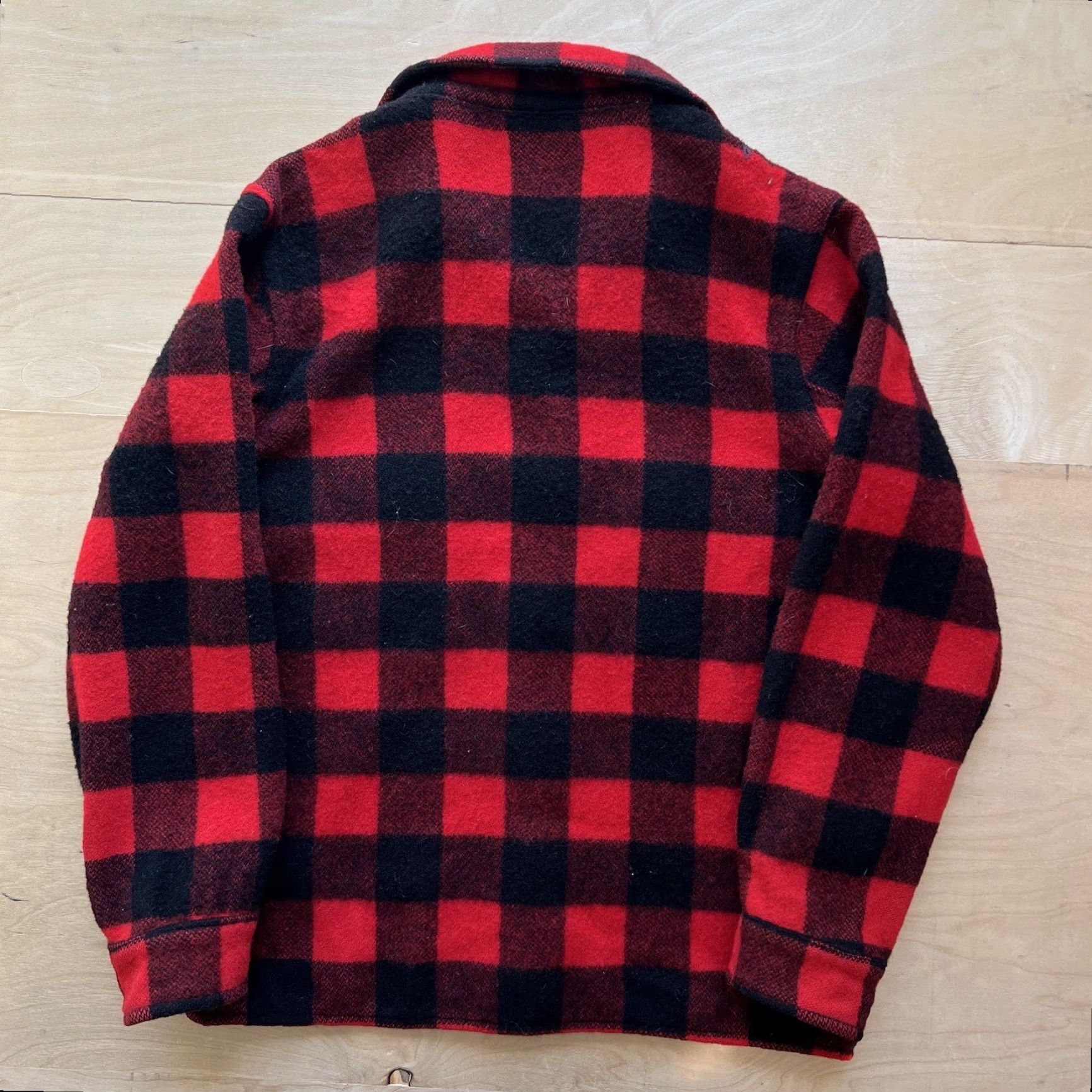 Vintage VINTAGE Fashion Wagon Heavy Wool Flannel Red Buffalo Plaid 70s Workwear Shirt M Mens Western Cowboy Button-Up Size US M / EU 48-50 / 2 - 7 Thumbnail