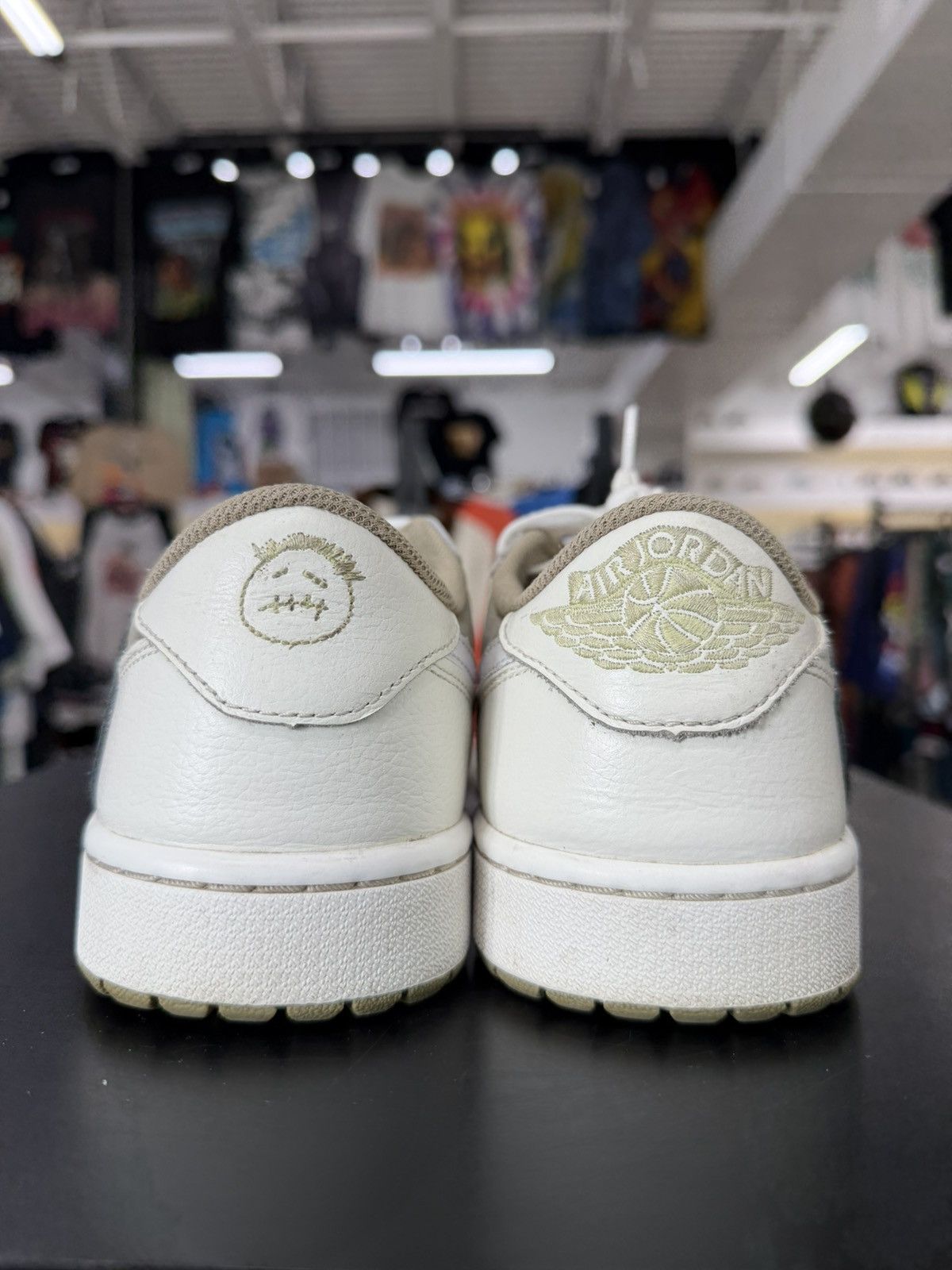 Jordan Brand × Travis Scott Jordan 1 Low Golf Travis Scott Neutral Olive Size 8.5 (2023) Size US 8.5 / EU 41-42 - 5 Thumbnail