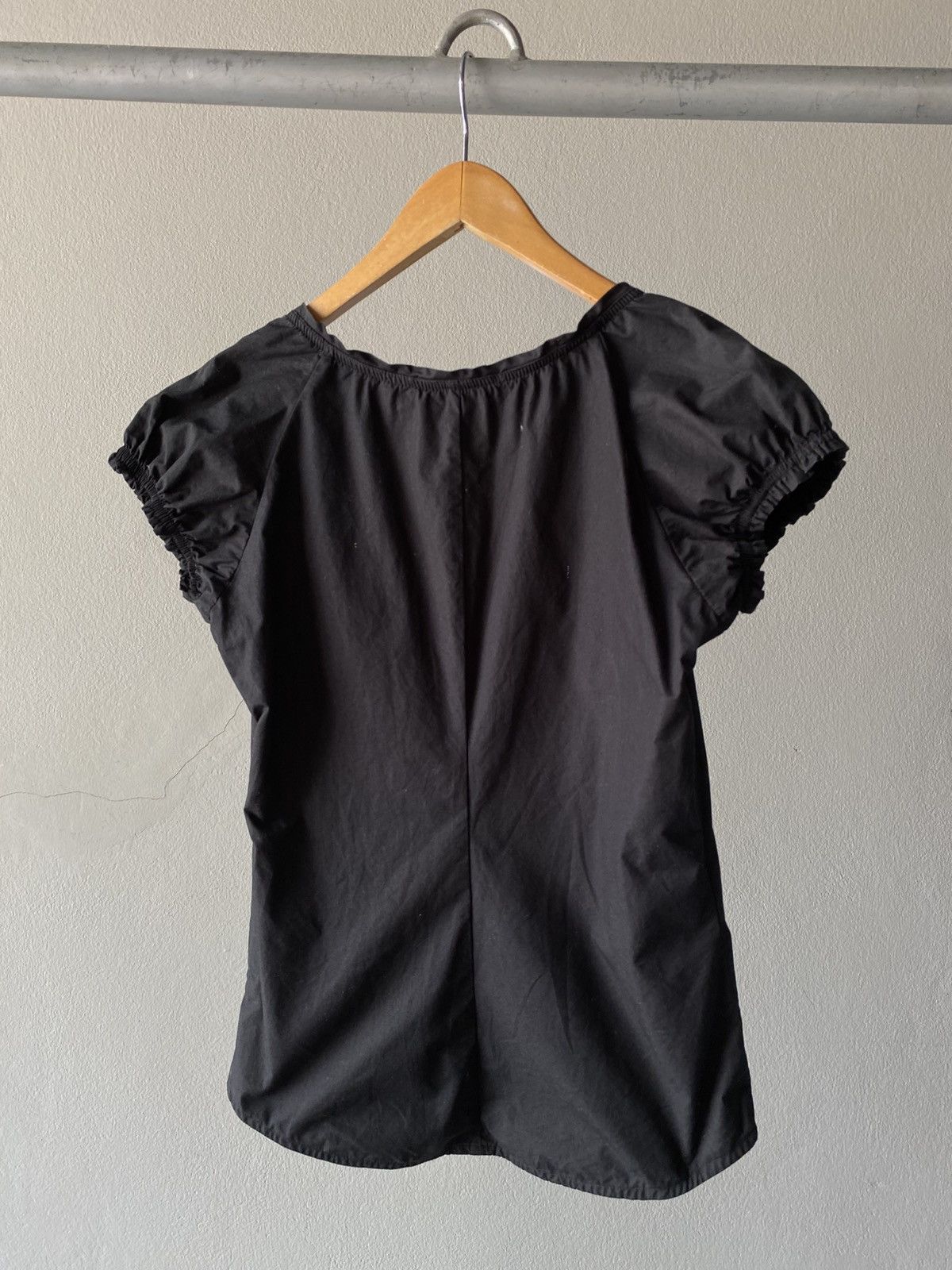Isabel Marant * Isabel Marant Black Ruffled Puff-Sleeve Blouse. Size S / US 4 / IT 40 - 2 Thumbnail